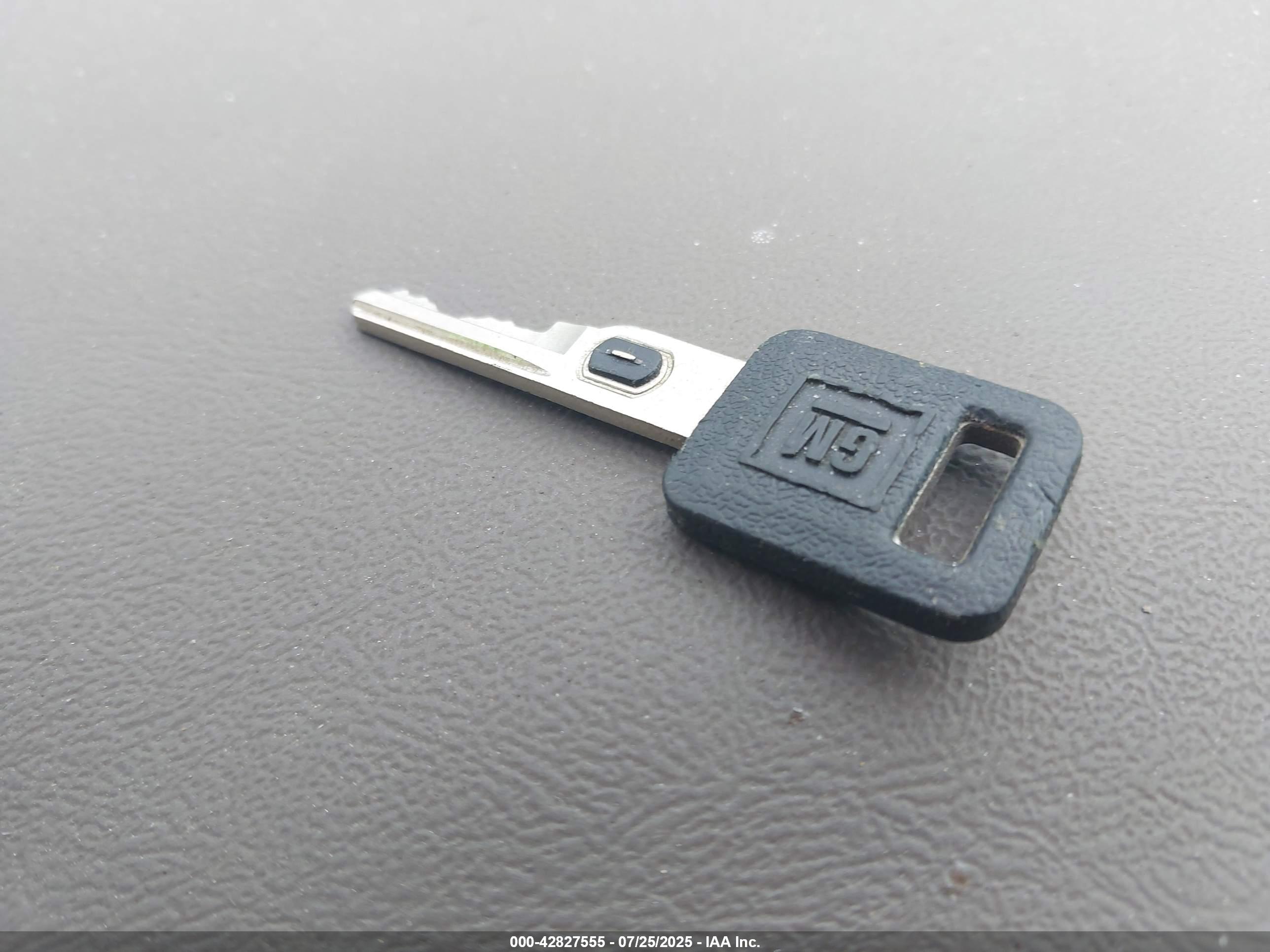 OLDSMOBILE EIGHTY-EIGHT image 11