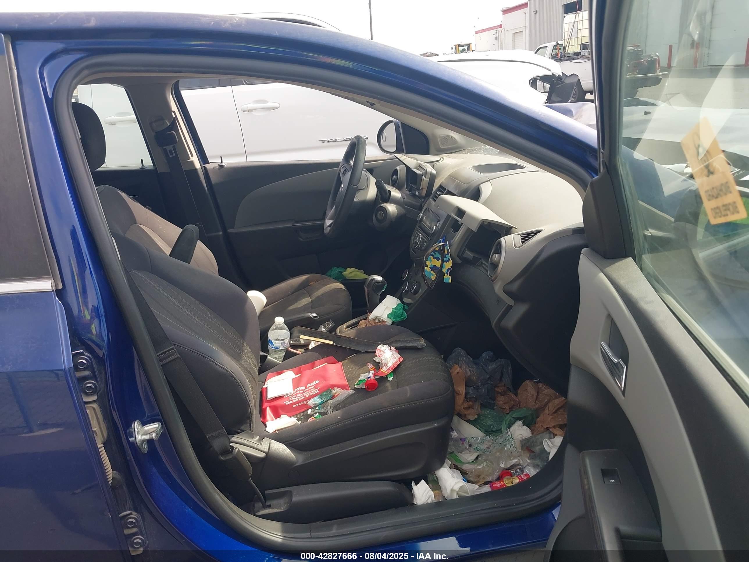 CHEVROLET SONIC image 5