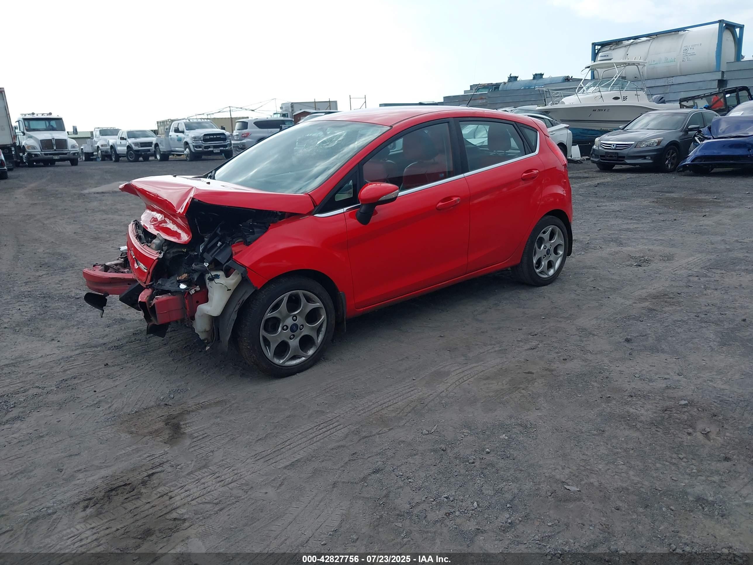 FORD FIESTA image 2