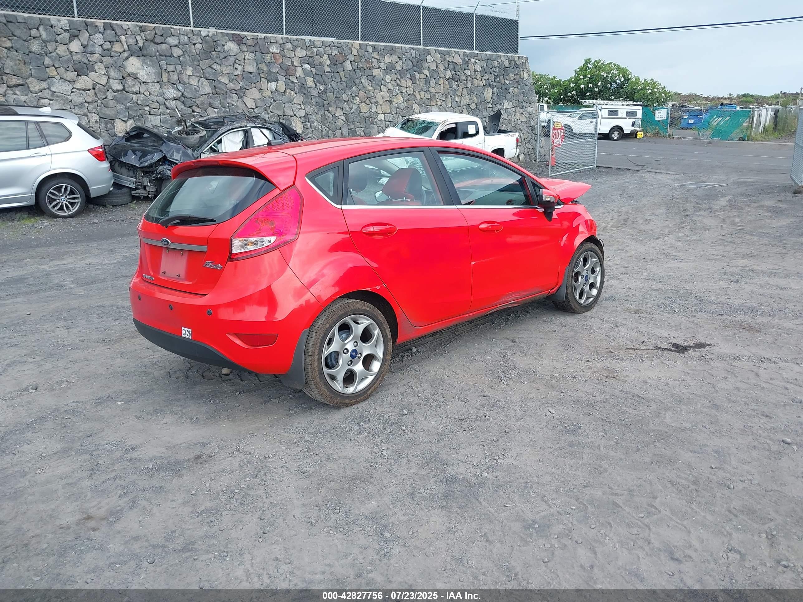 FORD FIESTA image 4