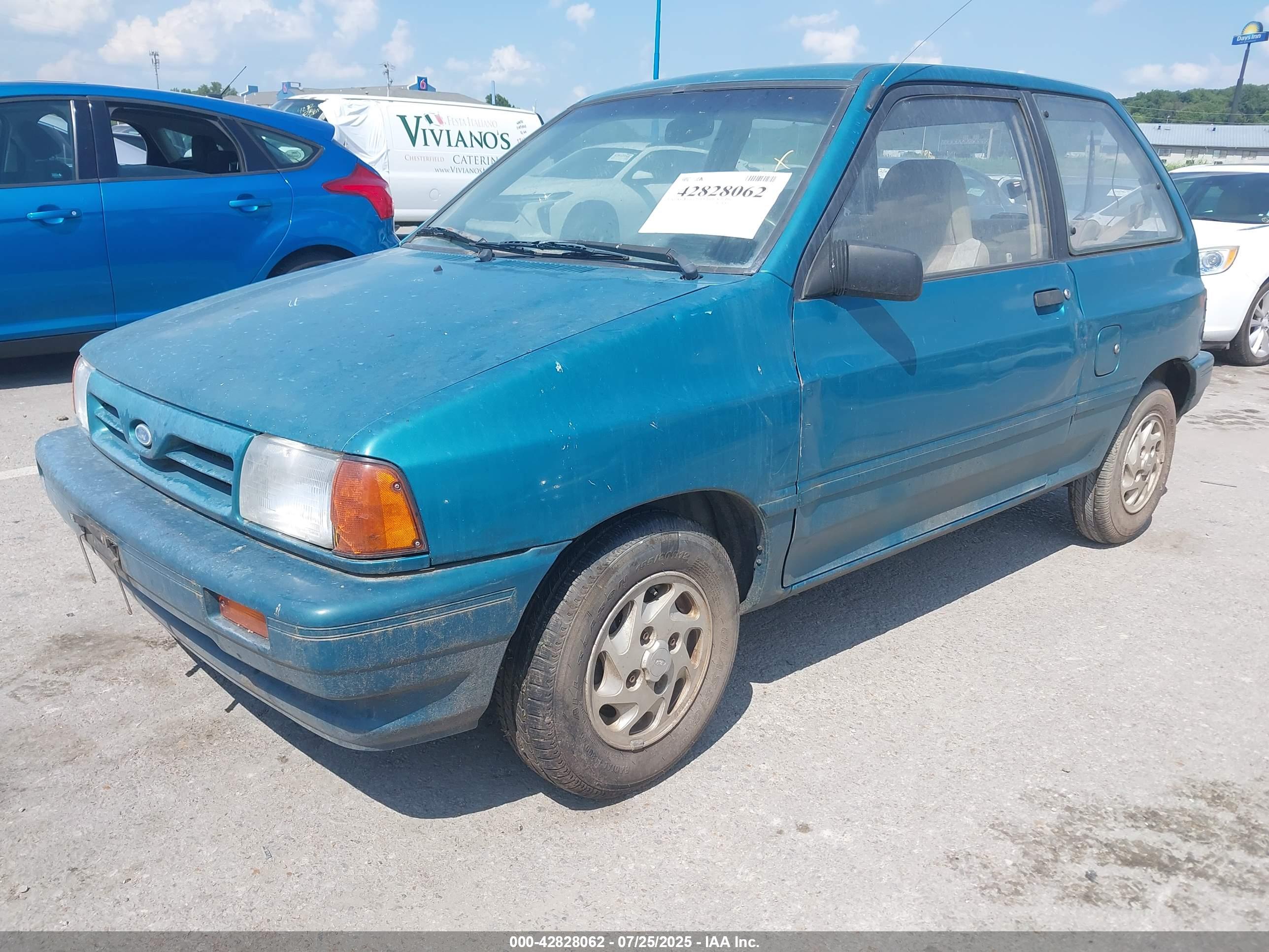 FORD FESTIVA image 2