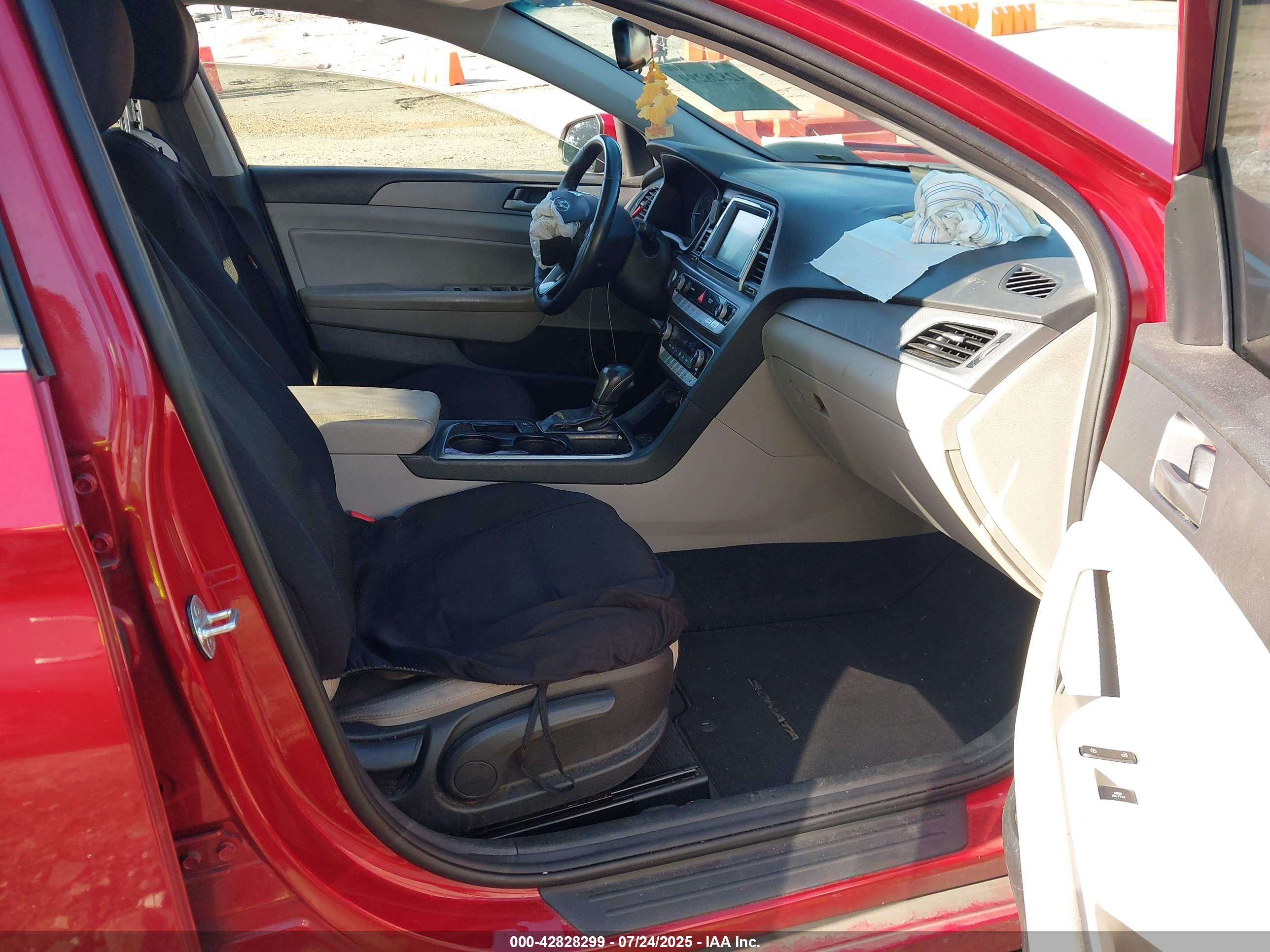HYUNDAI SONATA image 5