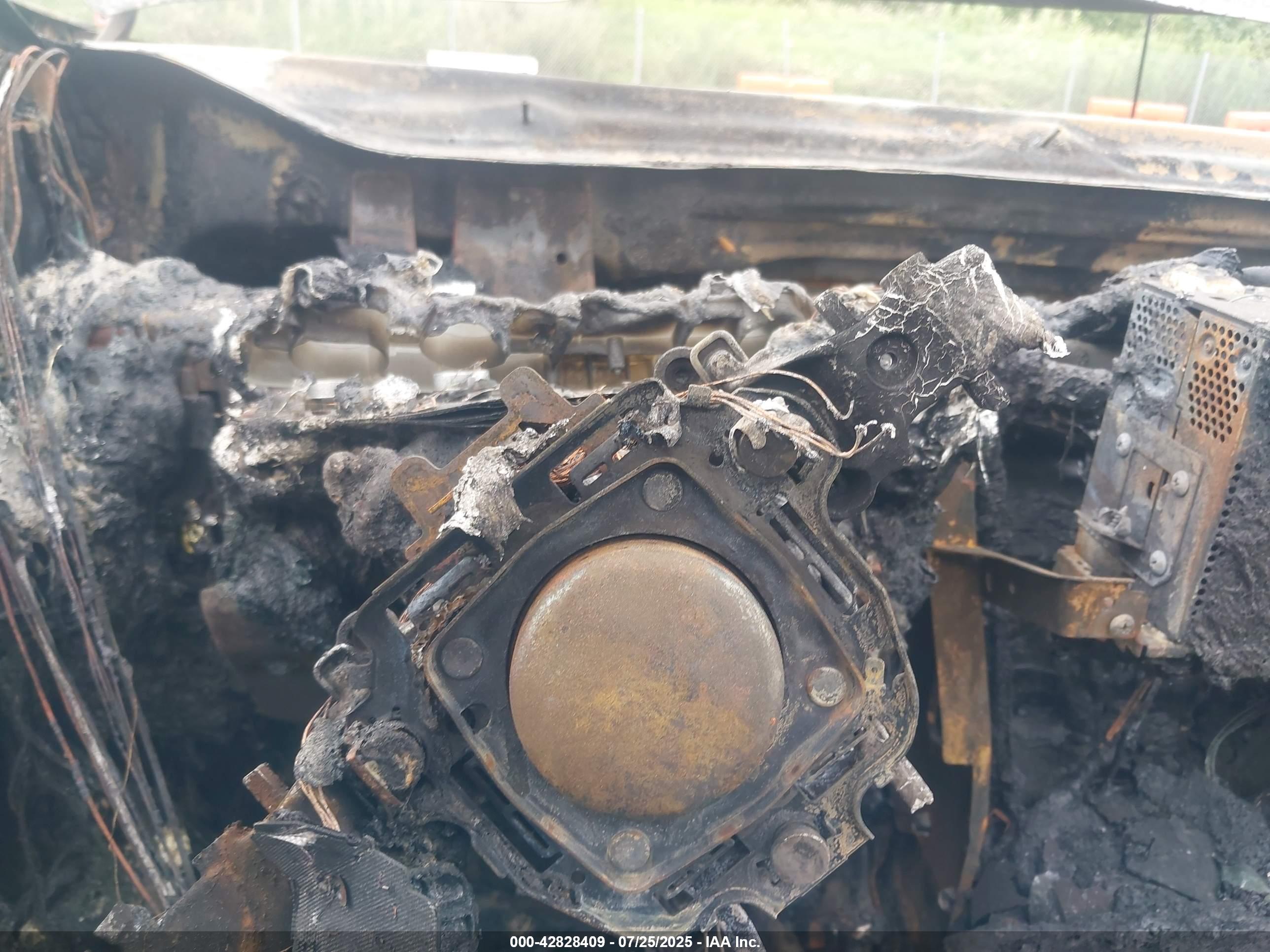SUBARU OUTBACK image 7