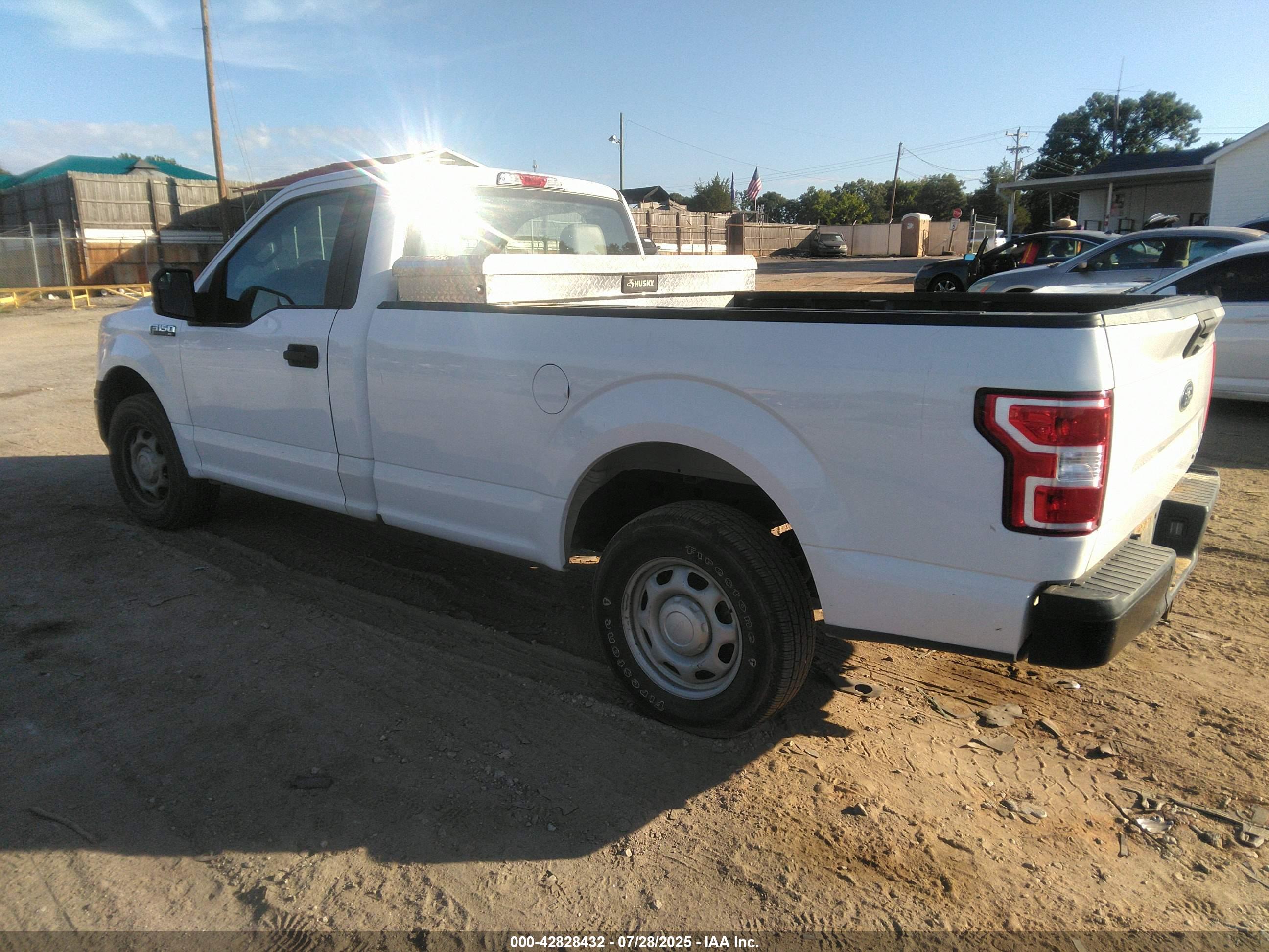 FORD F-150 image 3