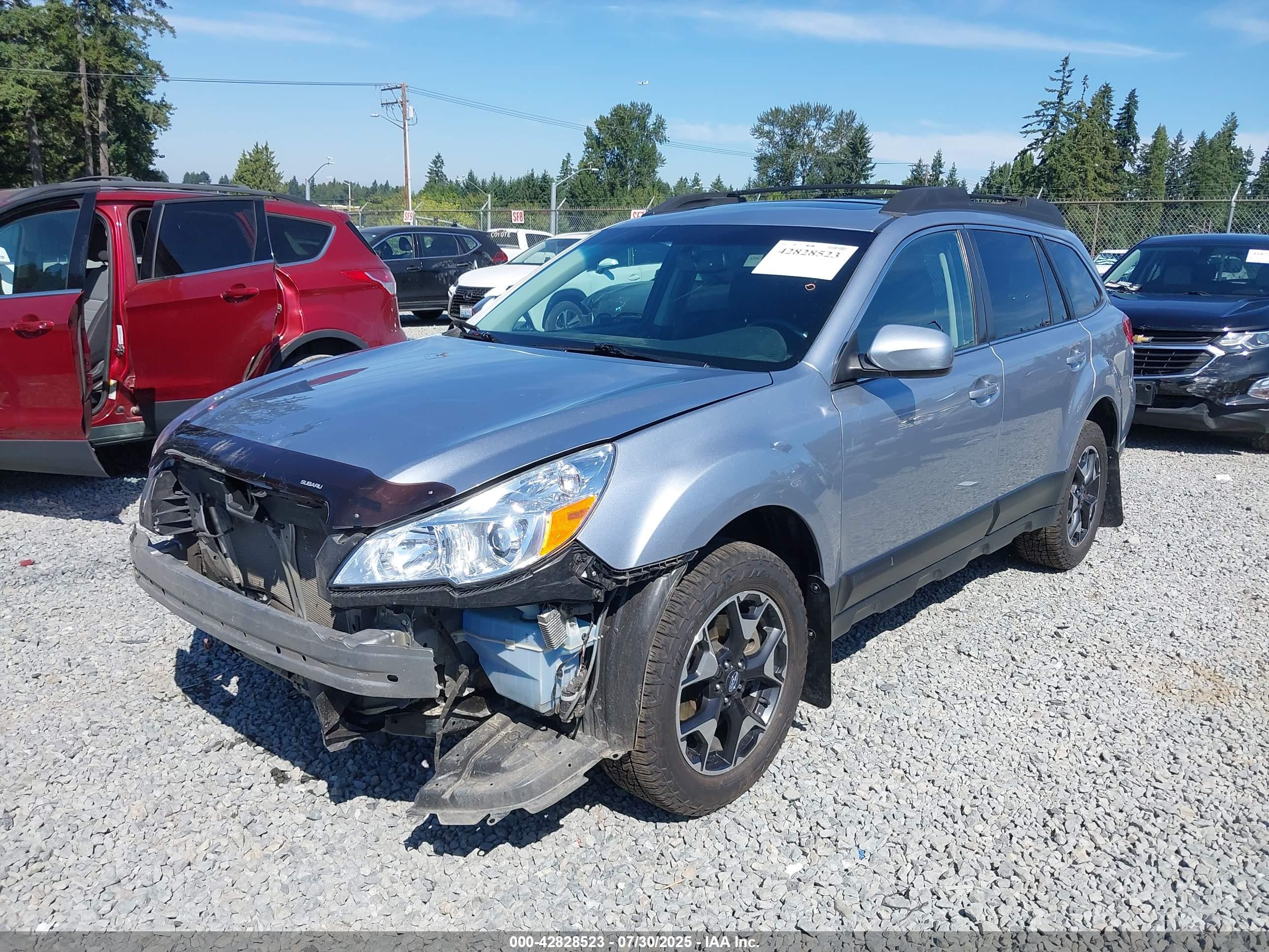 SUBARU OUTBACK image 2