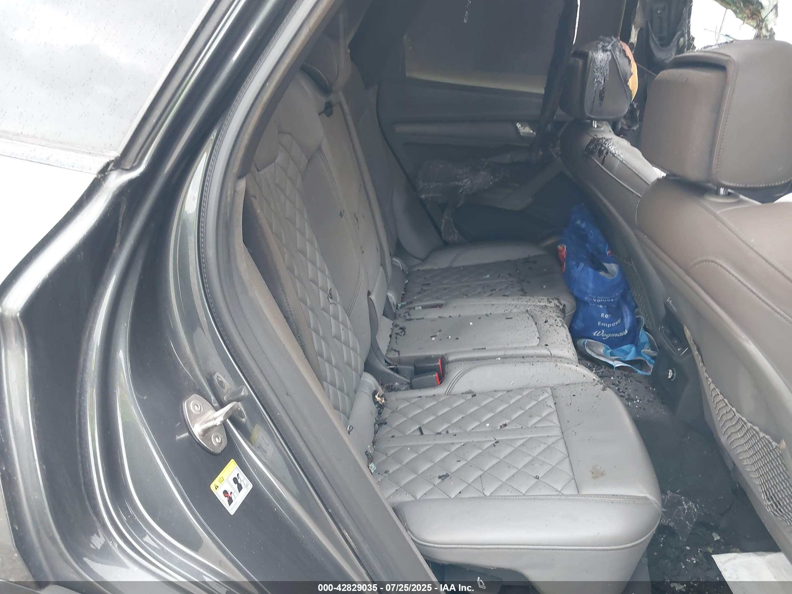 AUDI SQ5 image 8