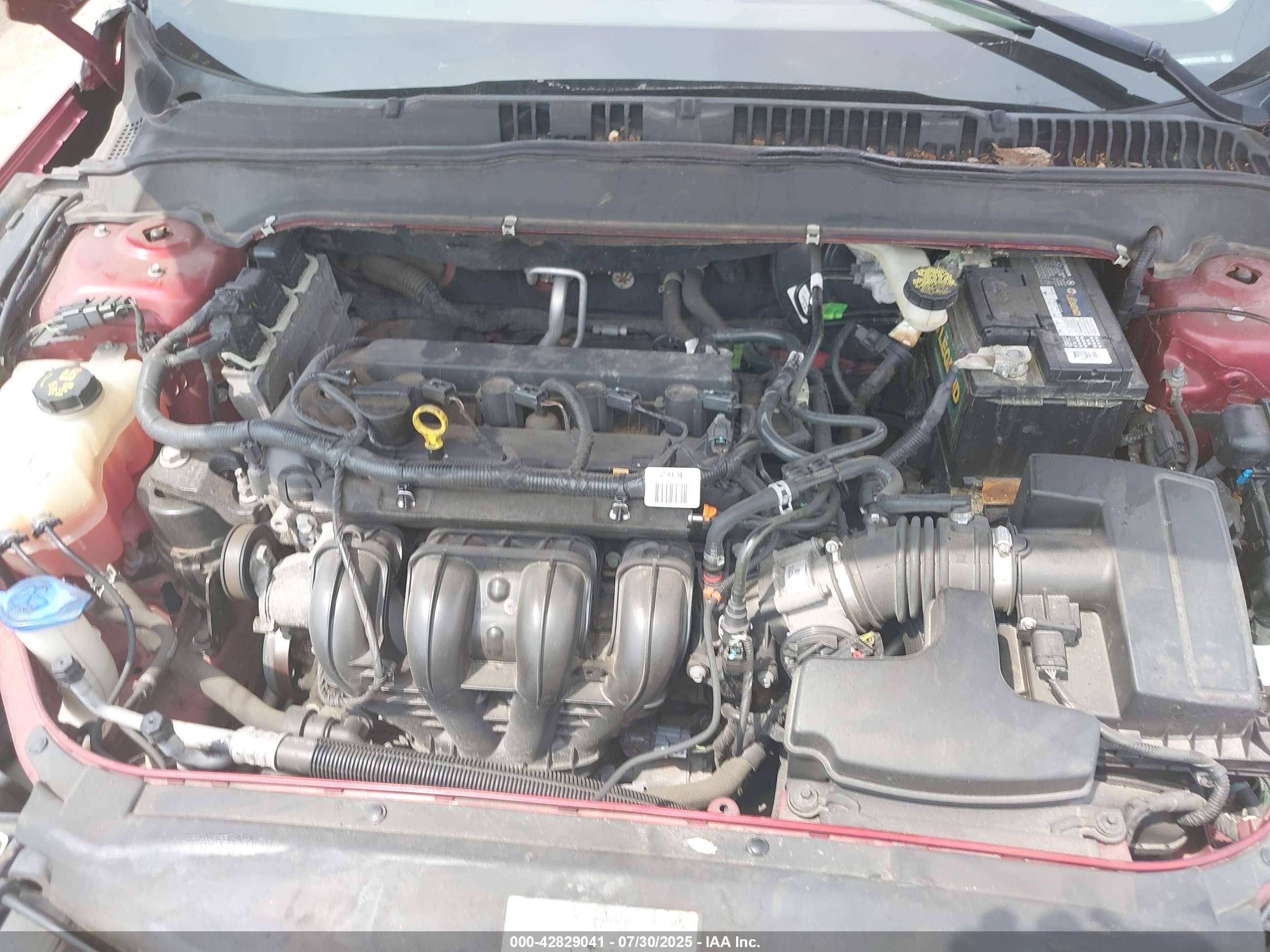 FORD FUSION image 10