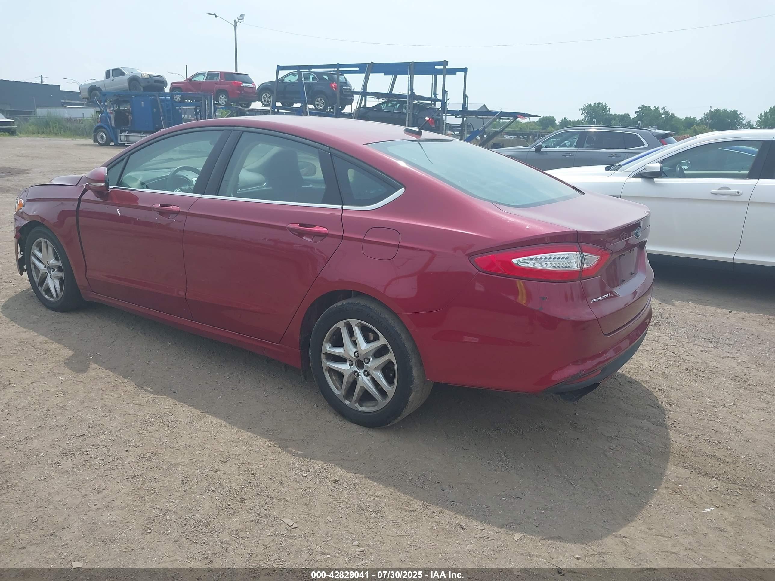 FORD FUSION image 3