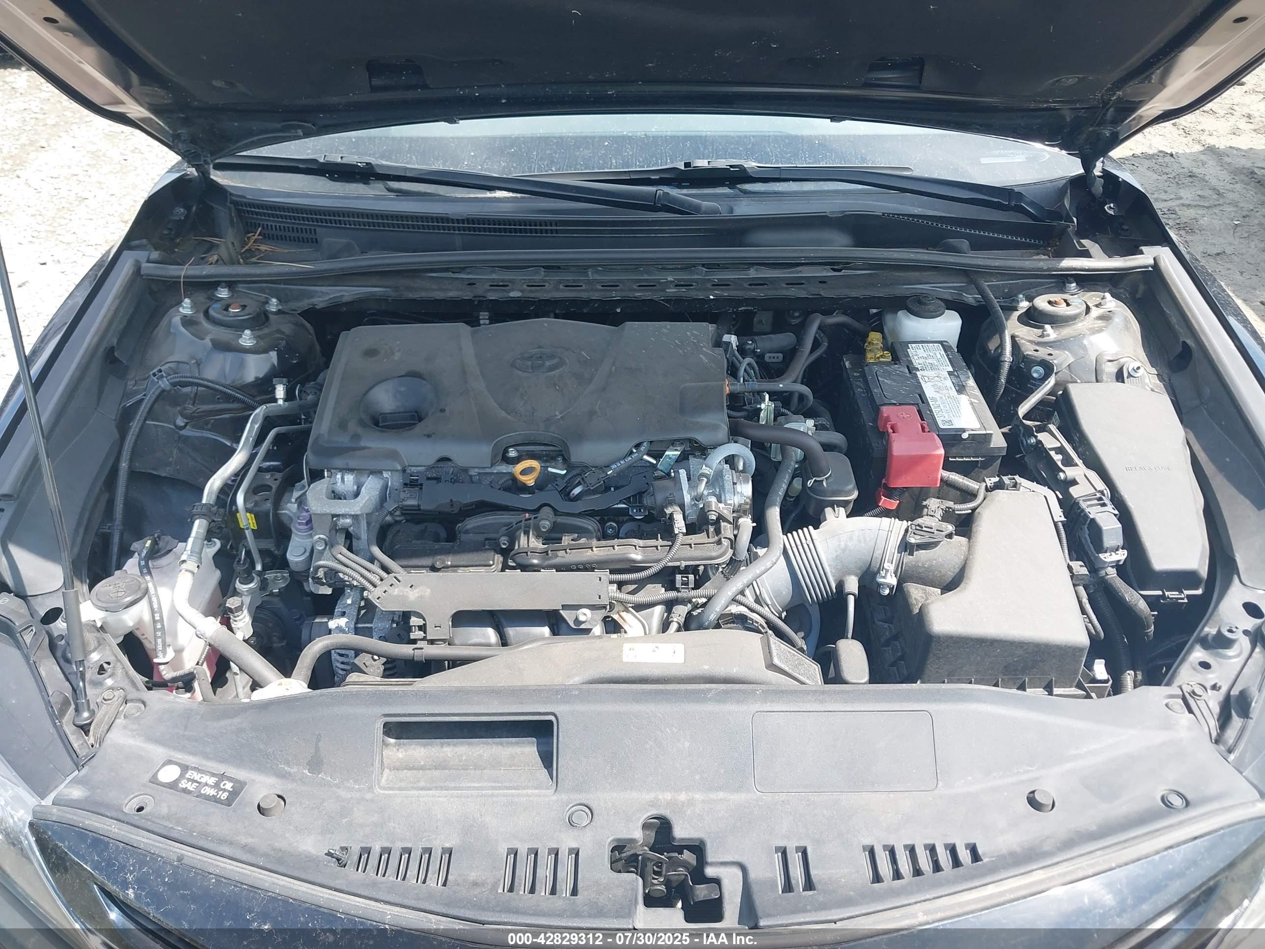 TOYOTA CAMRY image 10