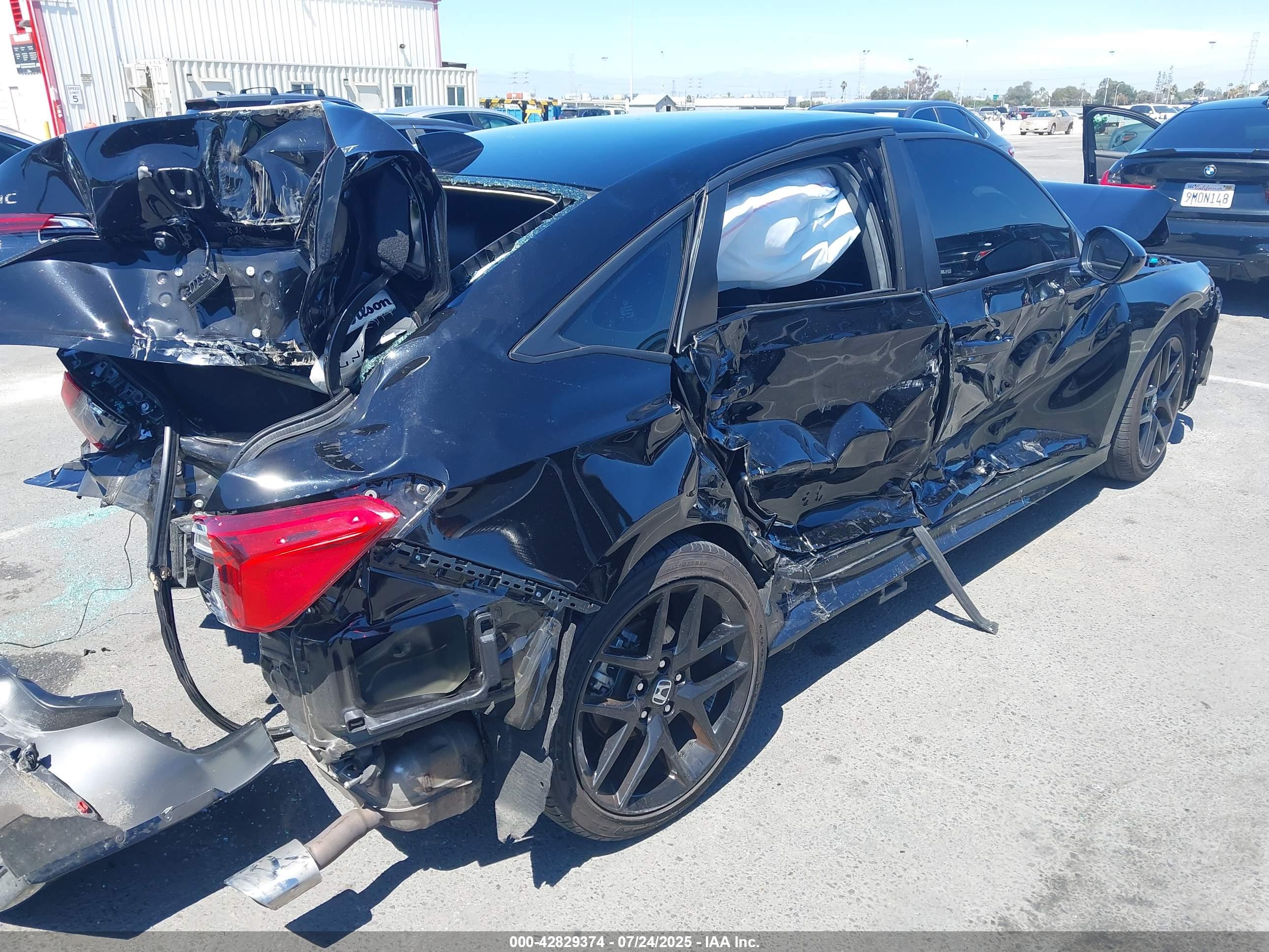 HONDA CIVIC image 4