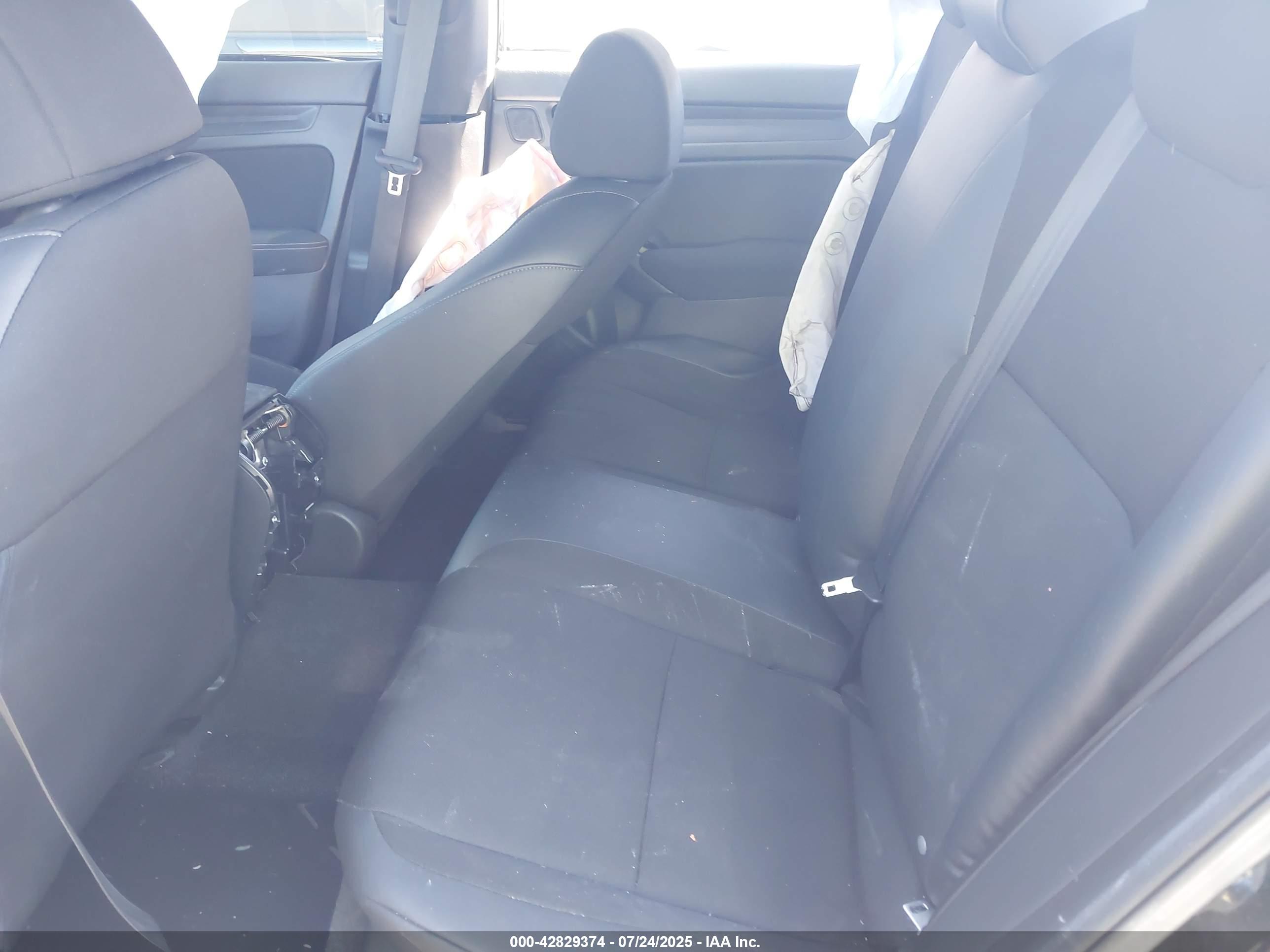 HONDA CIVIC image 8