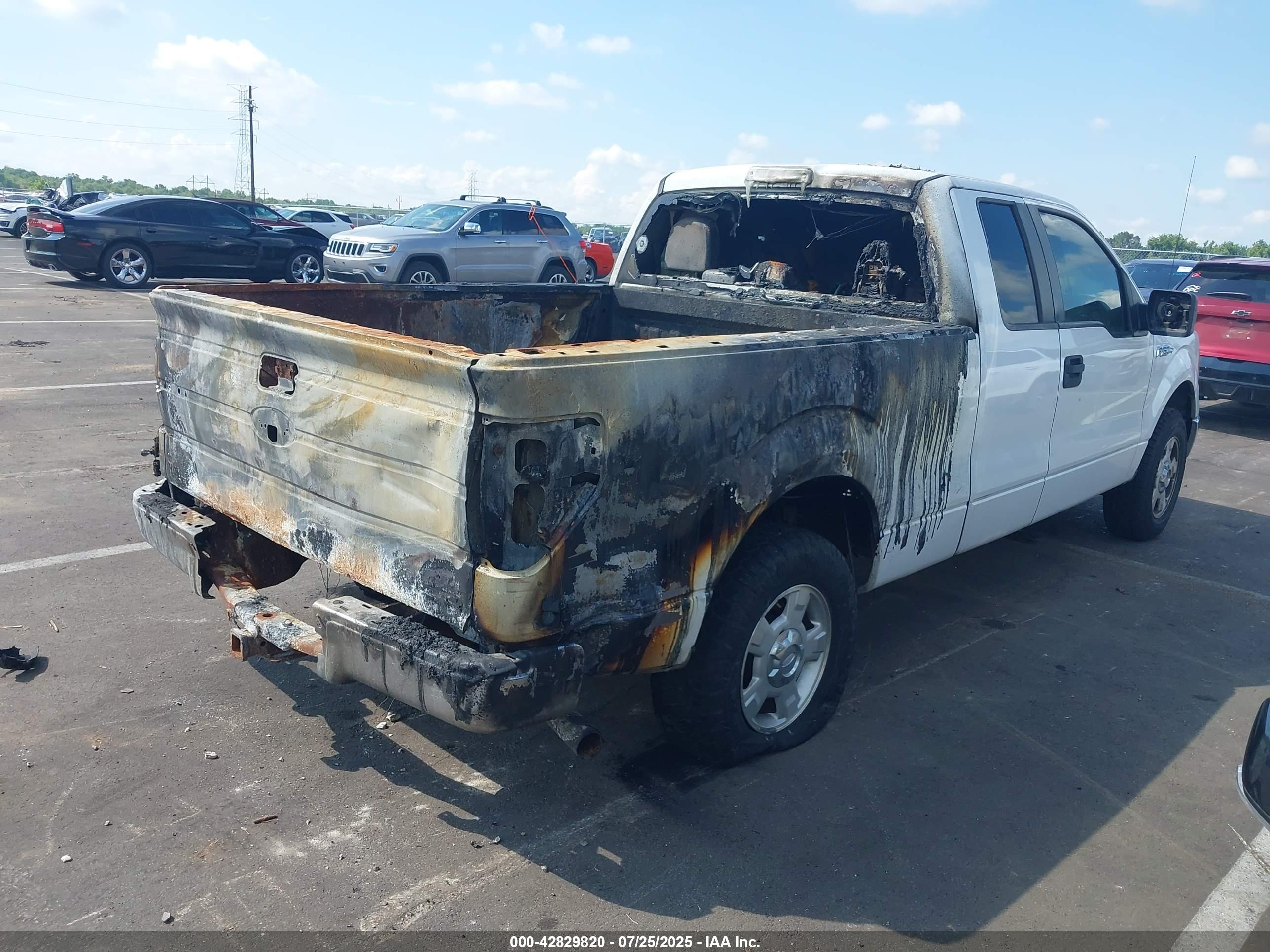 FORD F-150 image 4