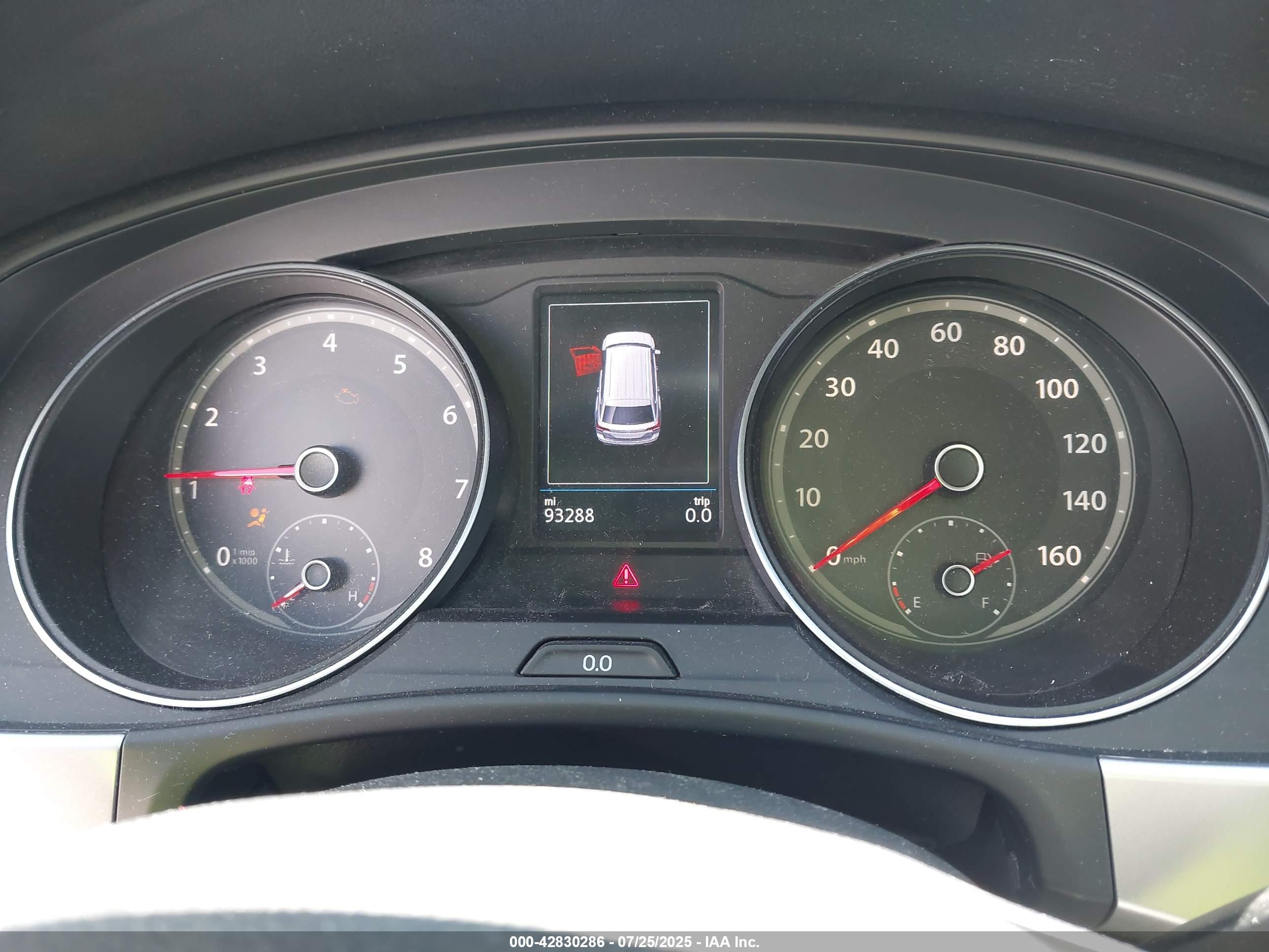 VOLKSWAGEN ATLAS image 7