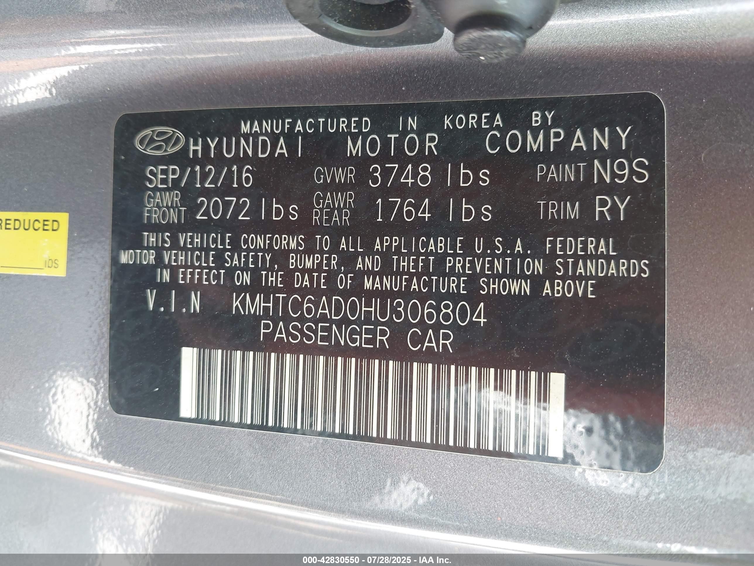 HYUNDAI VELOSTER image 9