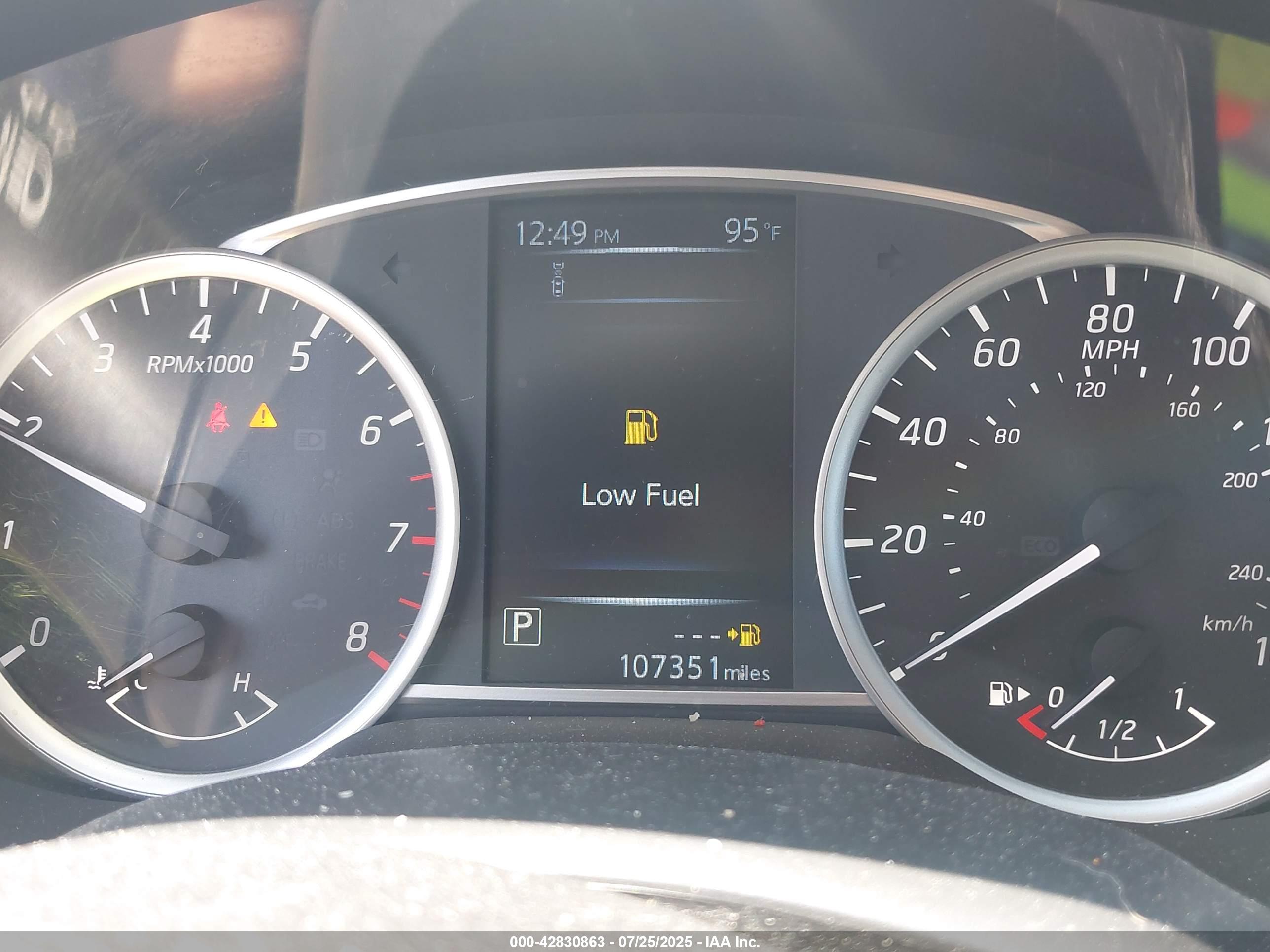NISSAN SENTRA image 7