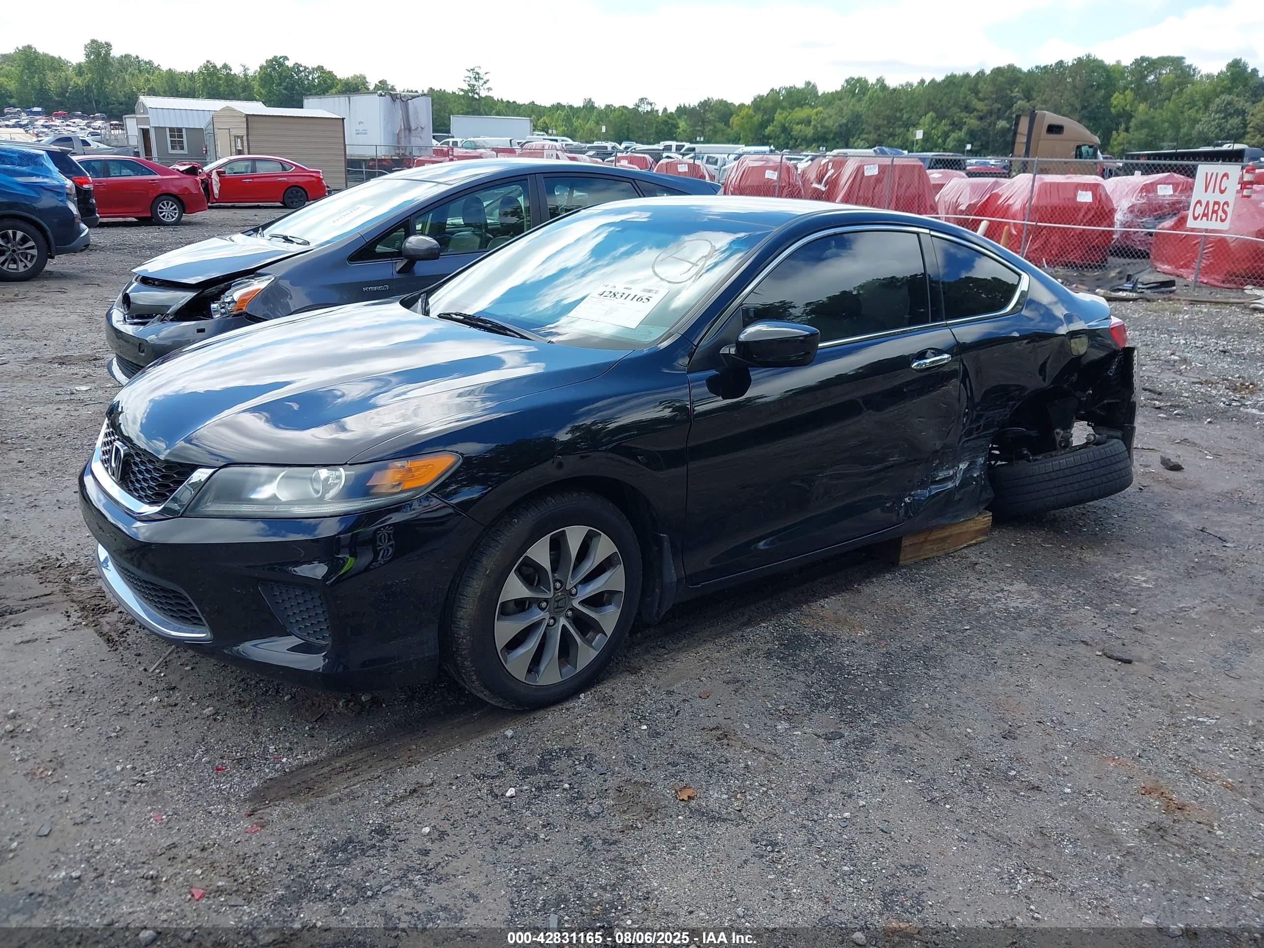HONDA ACCORD image 2