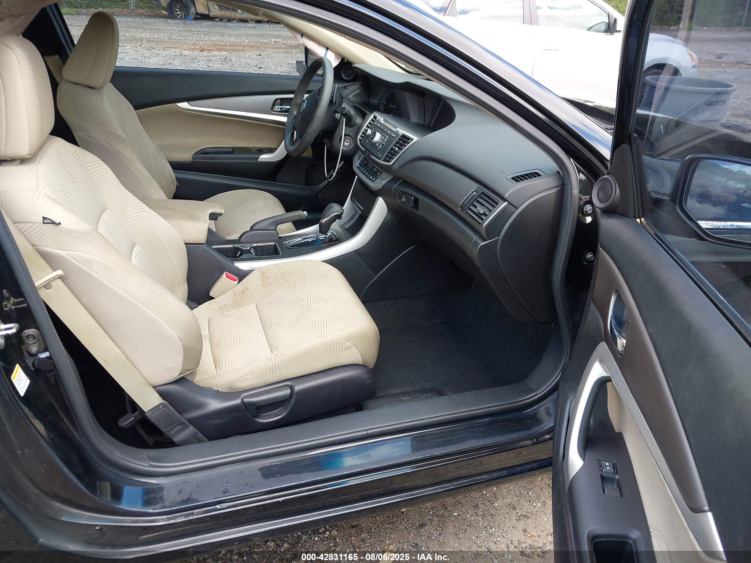 HONDA ACCORD image 5