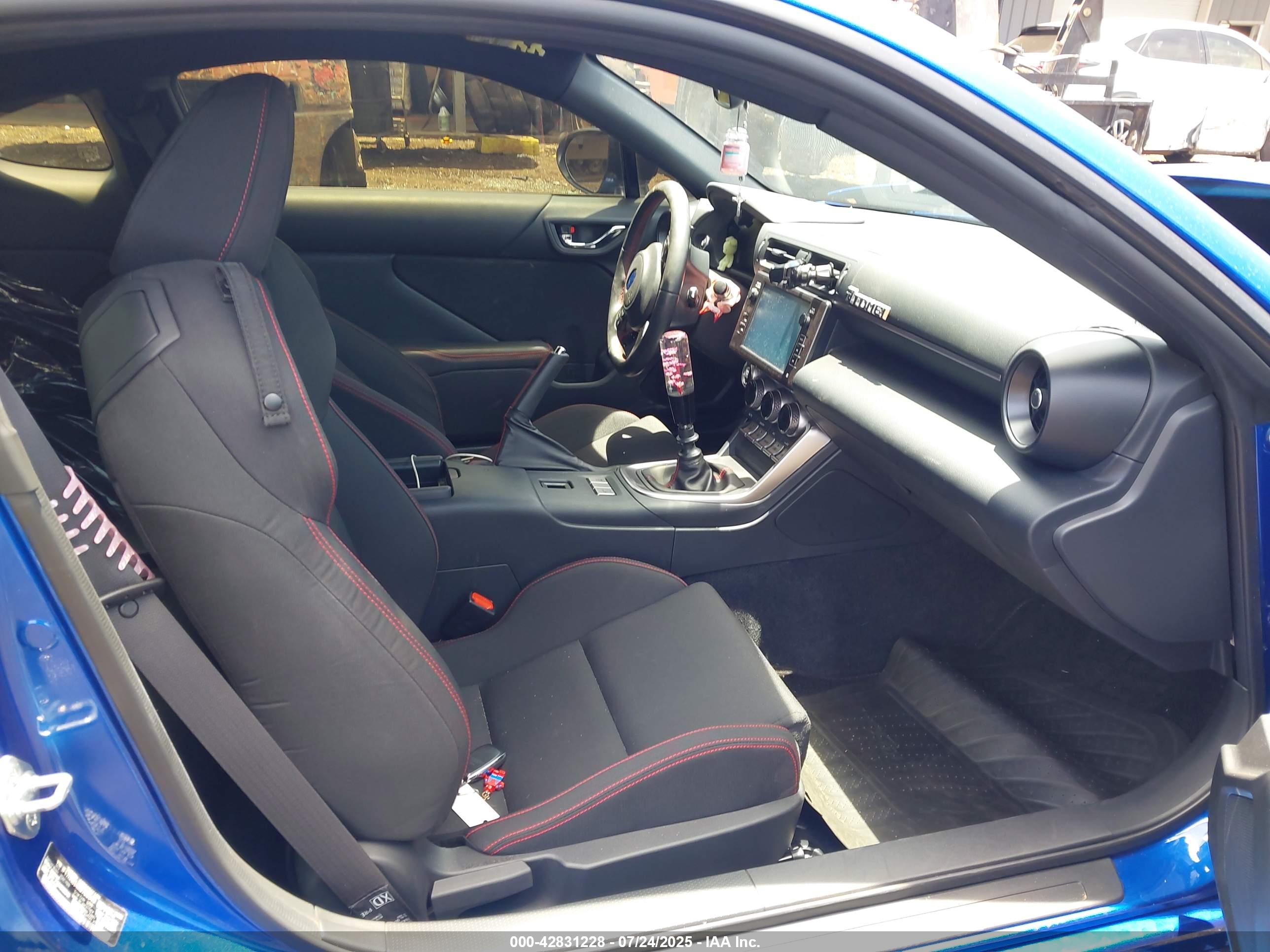 SUBARU BRZ image 5
