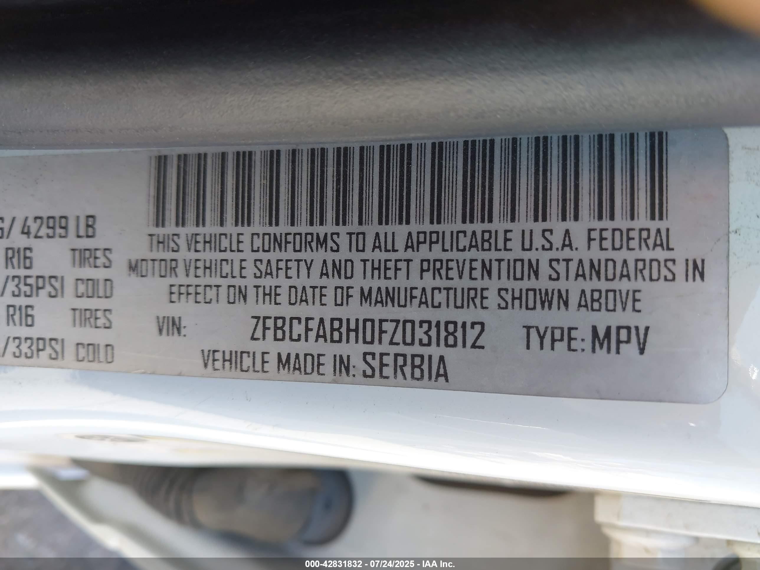 FIAT 500L image 9