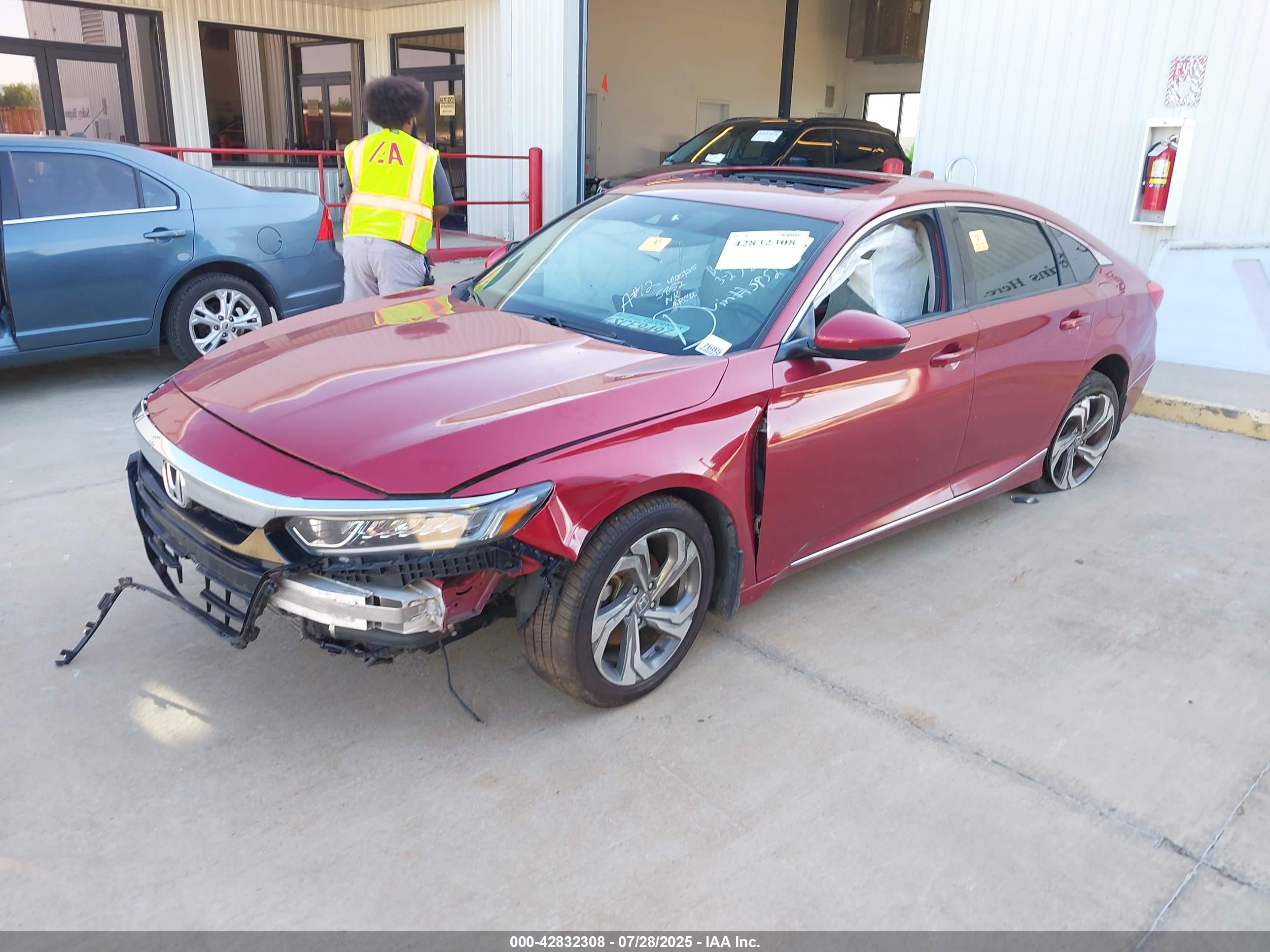 HONDA ACCORD image 2