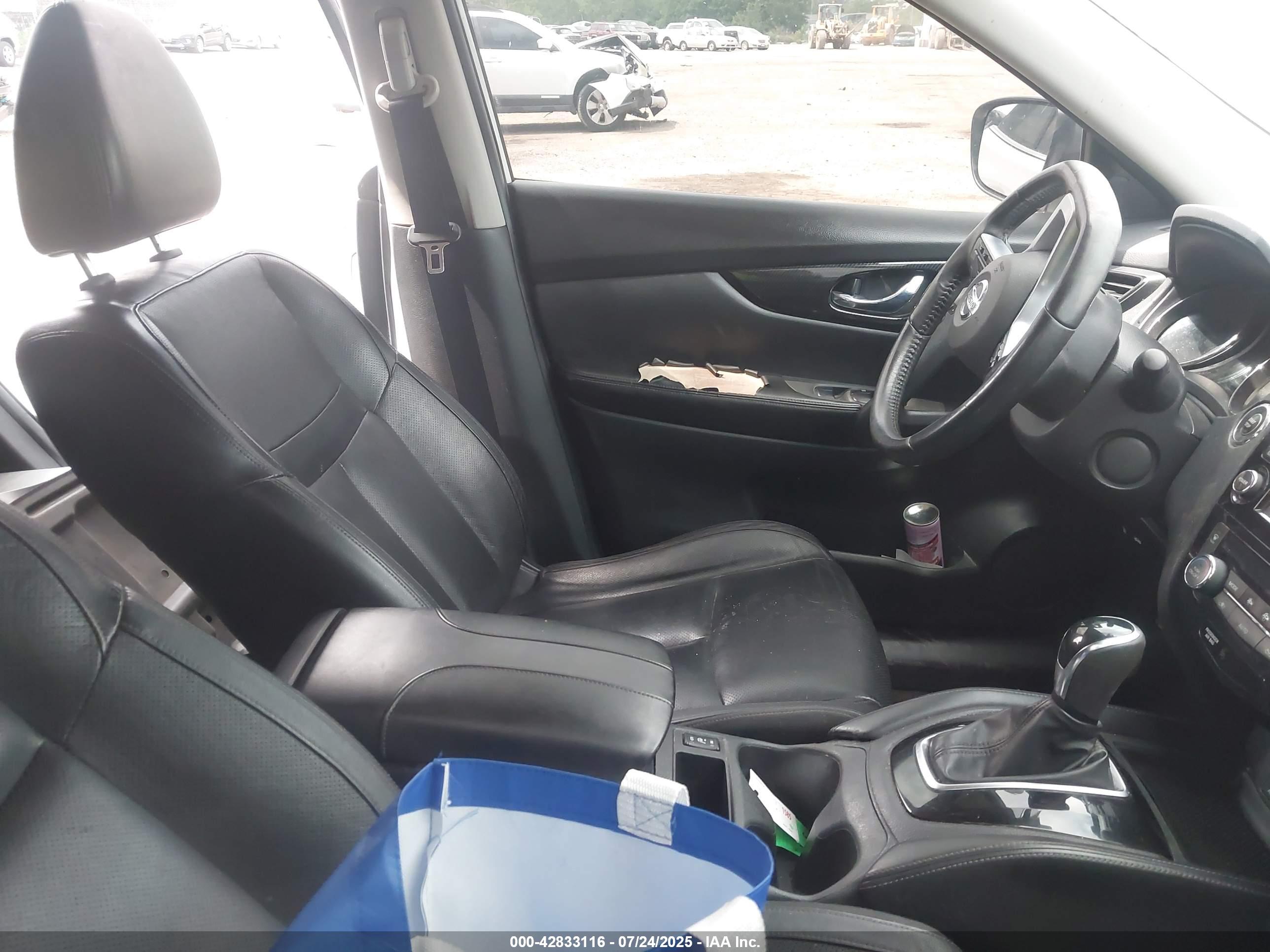 NISSAN ROGUE image 5
