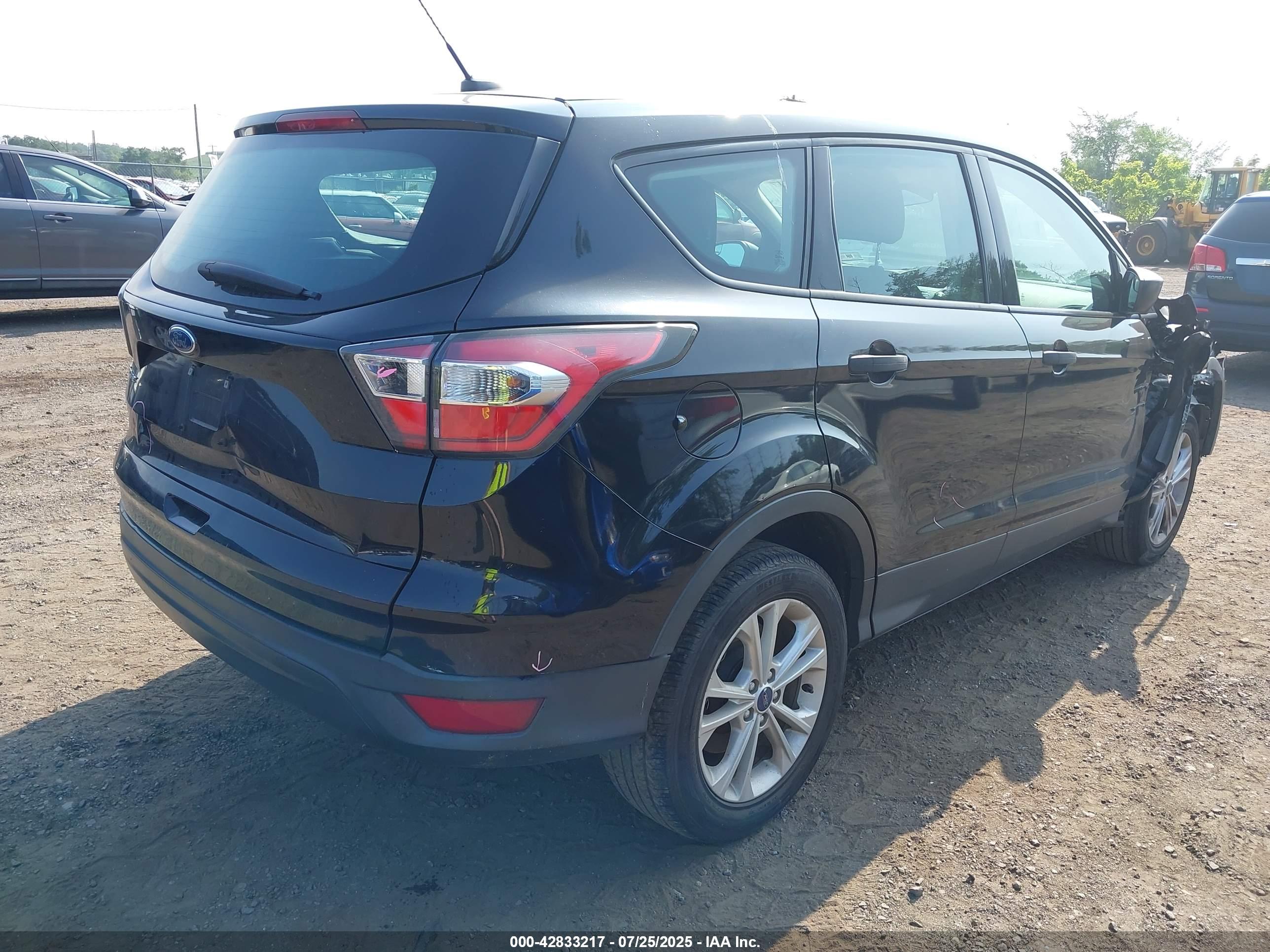 FORD ESCAPE image 4