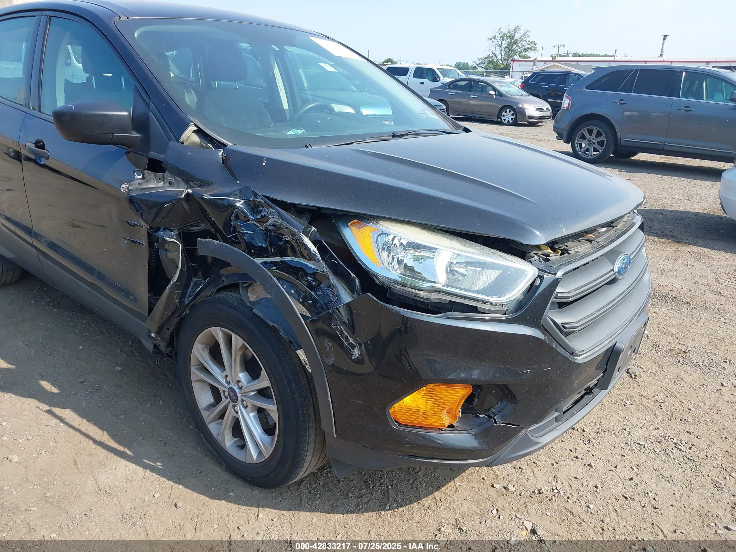 FORD ESCAPE image 6