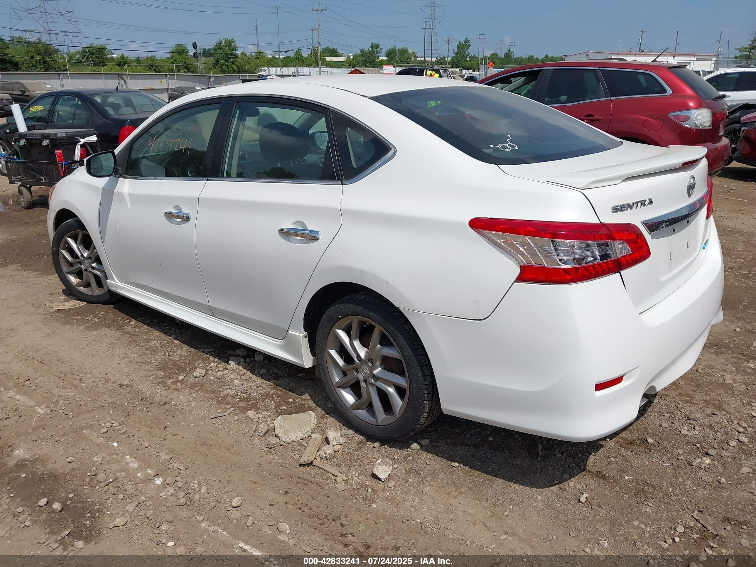 NISSAN SENTRA image 3