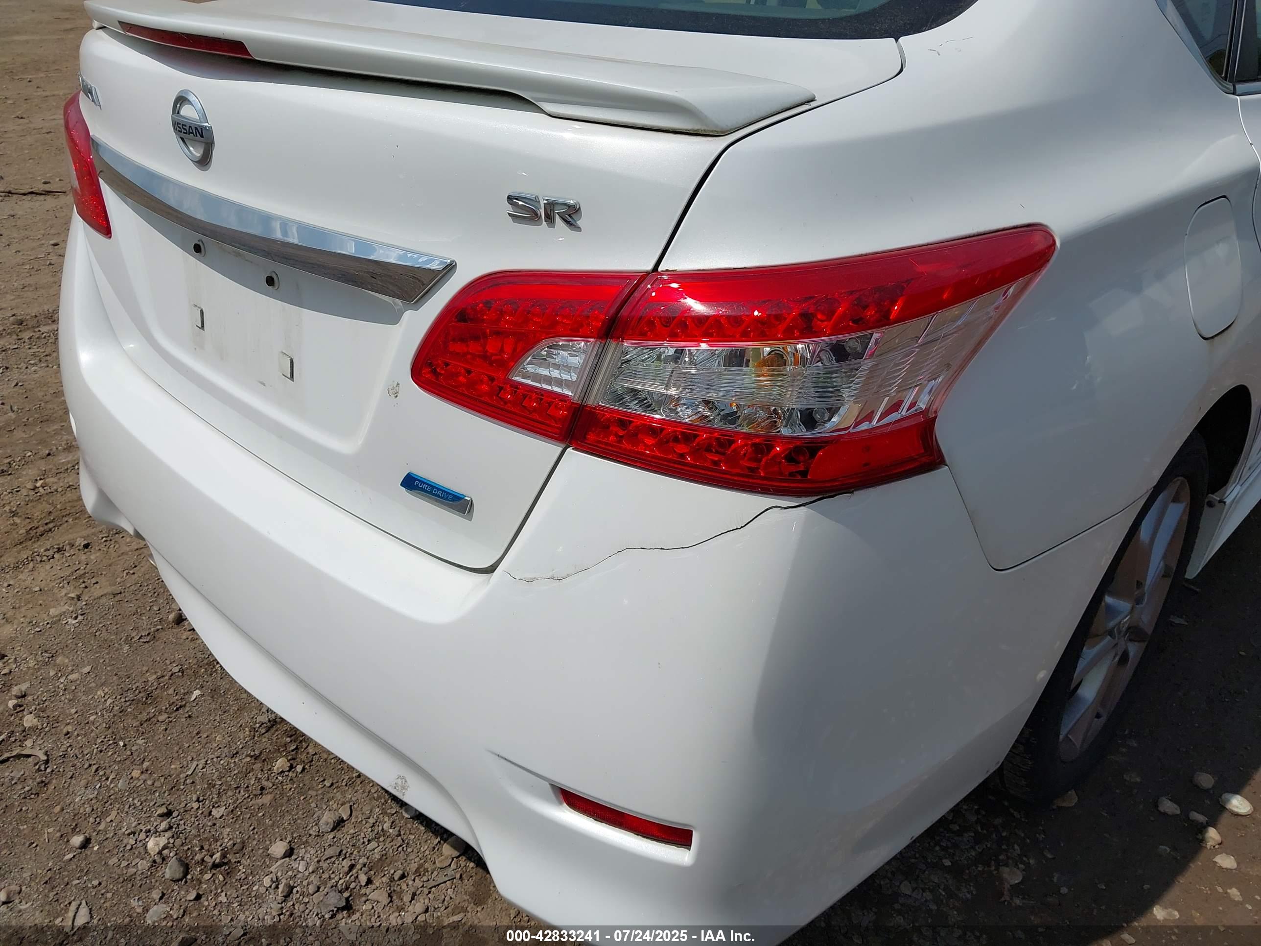 NISSAN SENTRA image 6