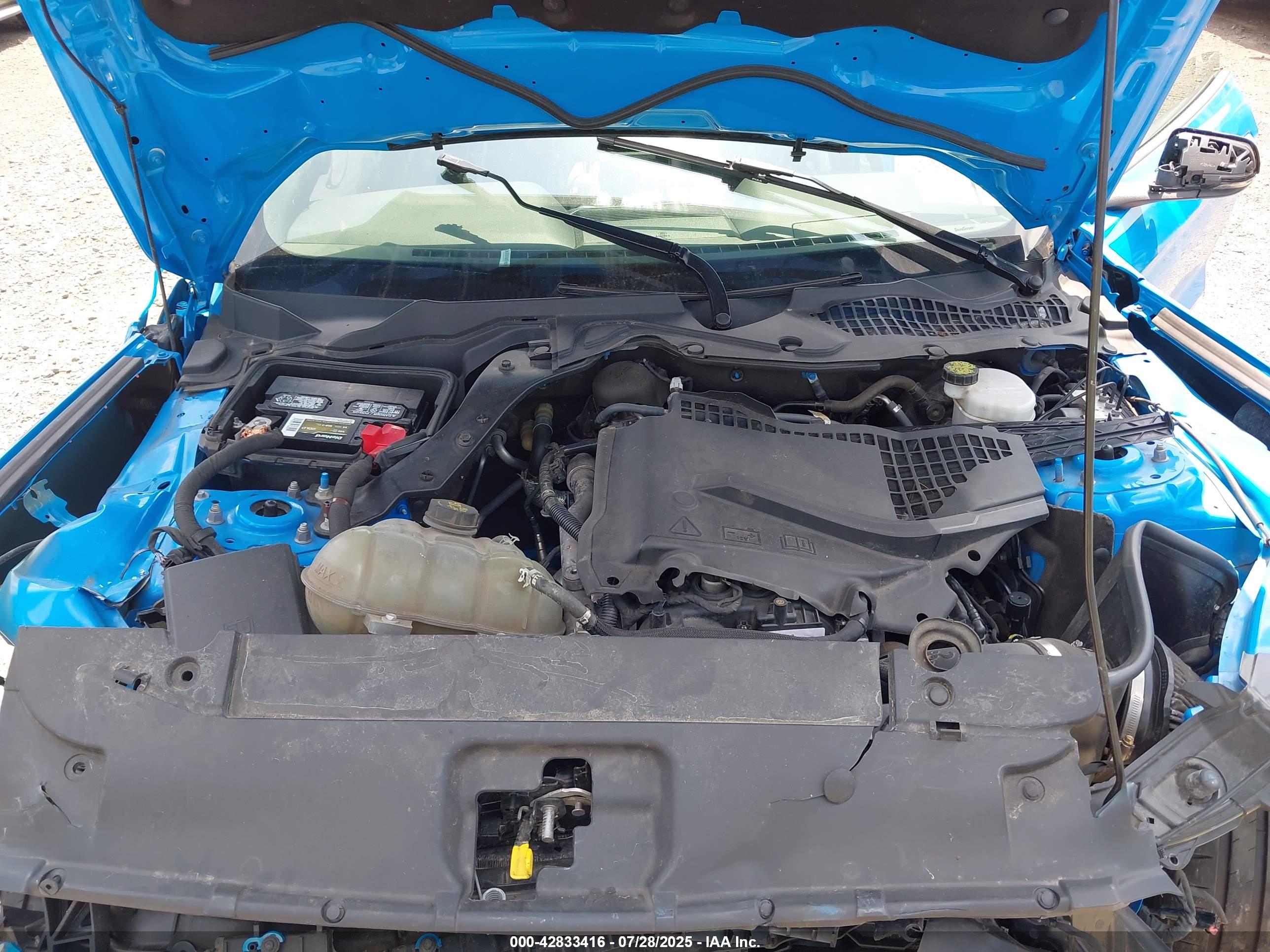 FORD MUSTANG image 10