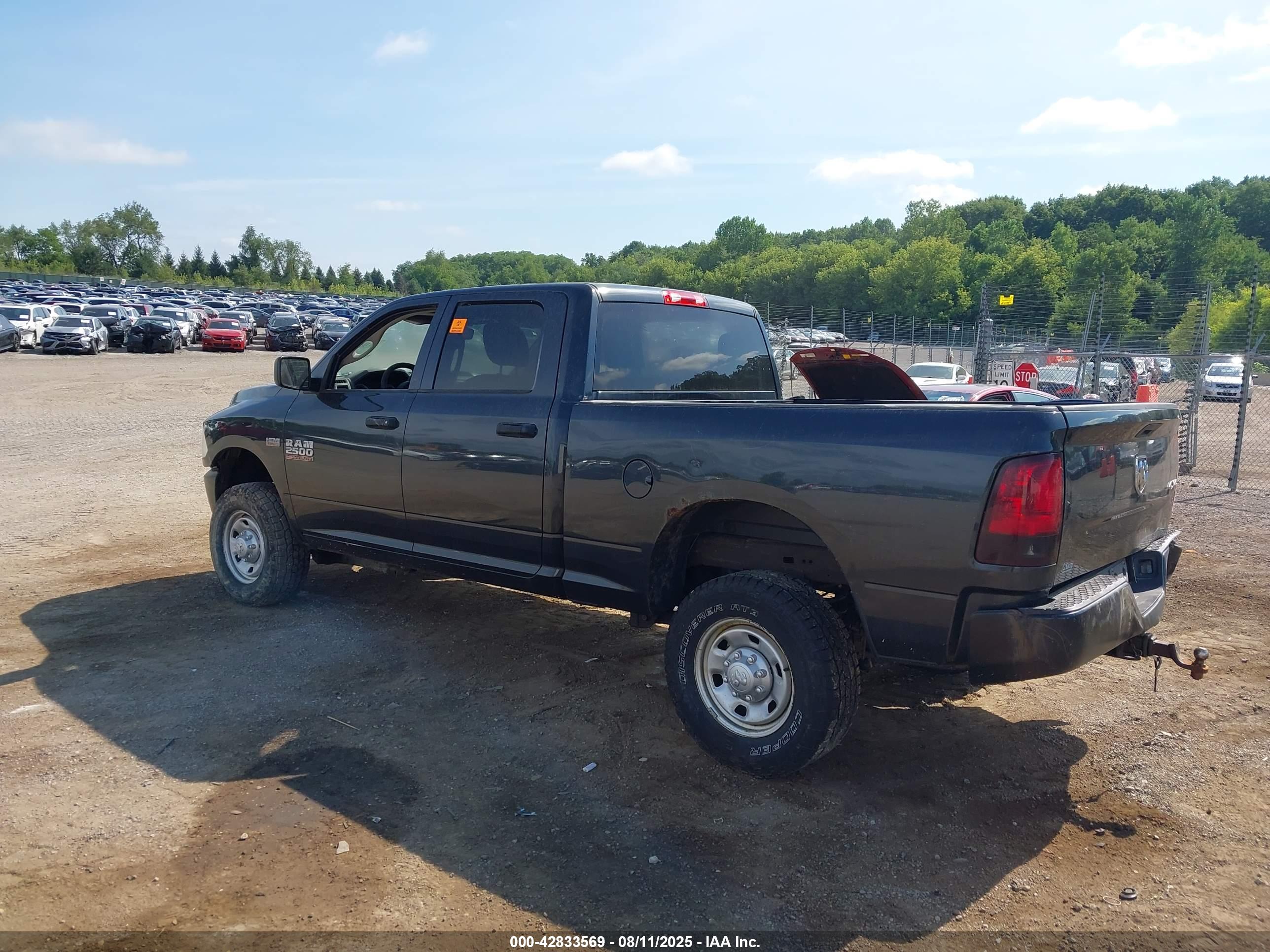 RAM 2500 image 3