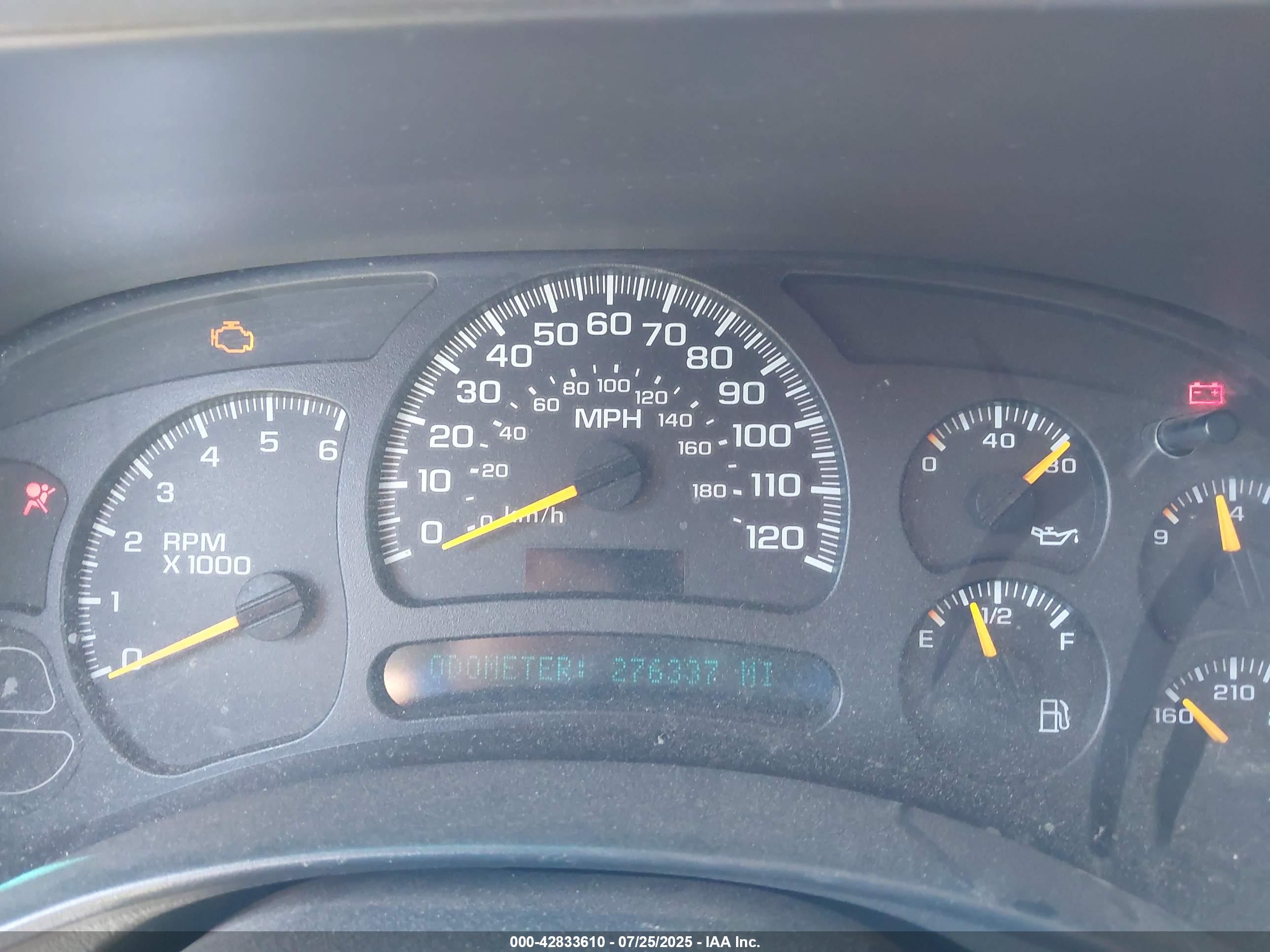 CHEVROLET TAHOE image 7