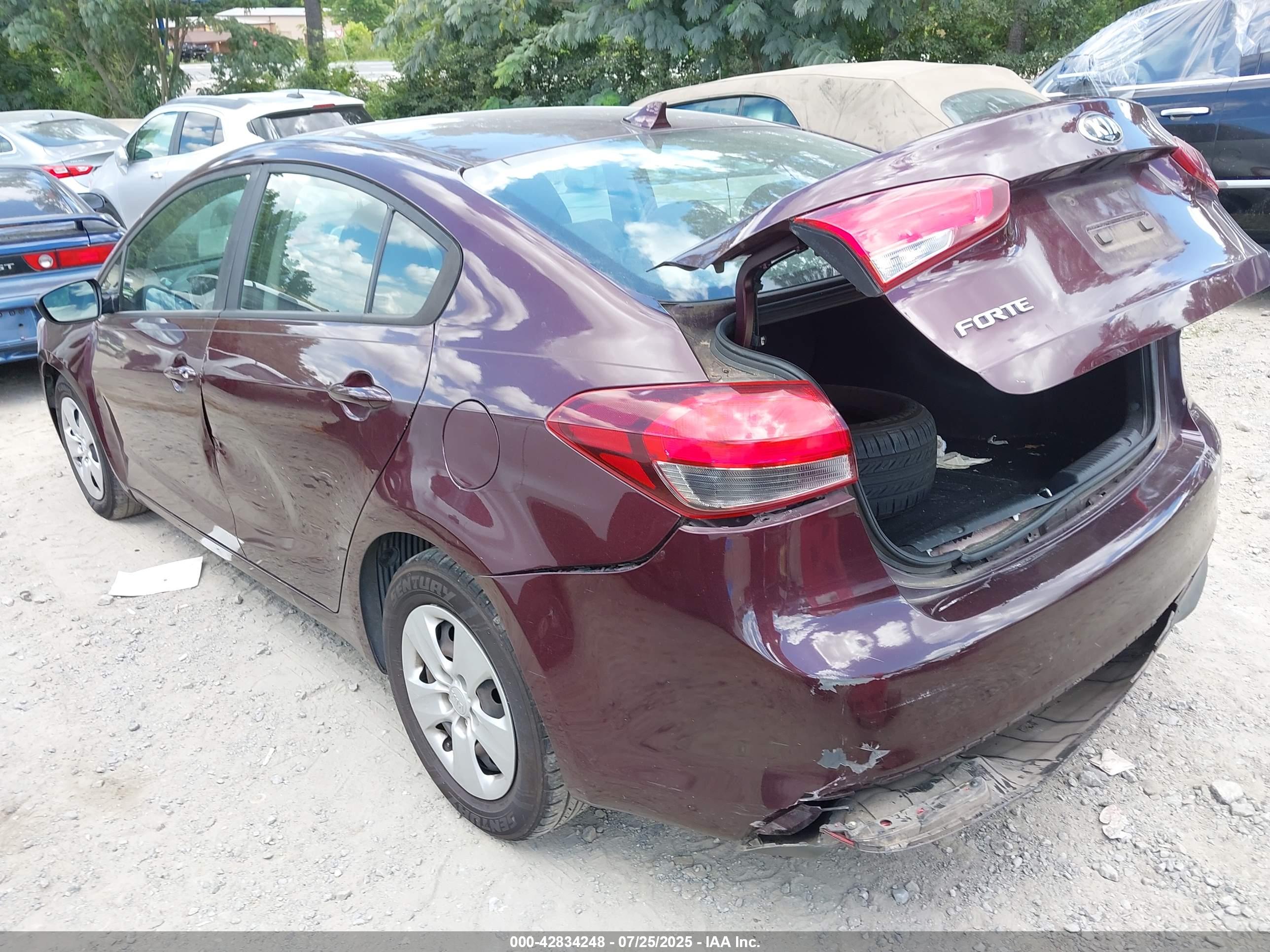KIA FORTE image 3