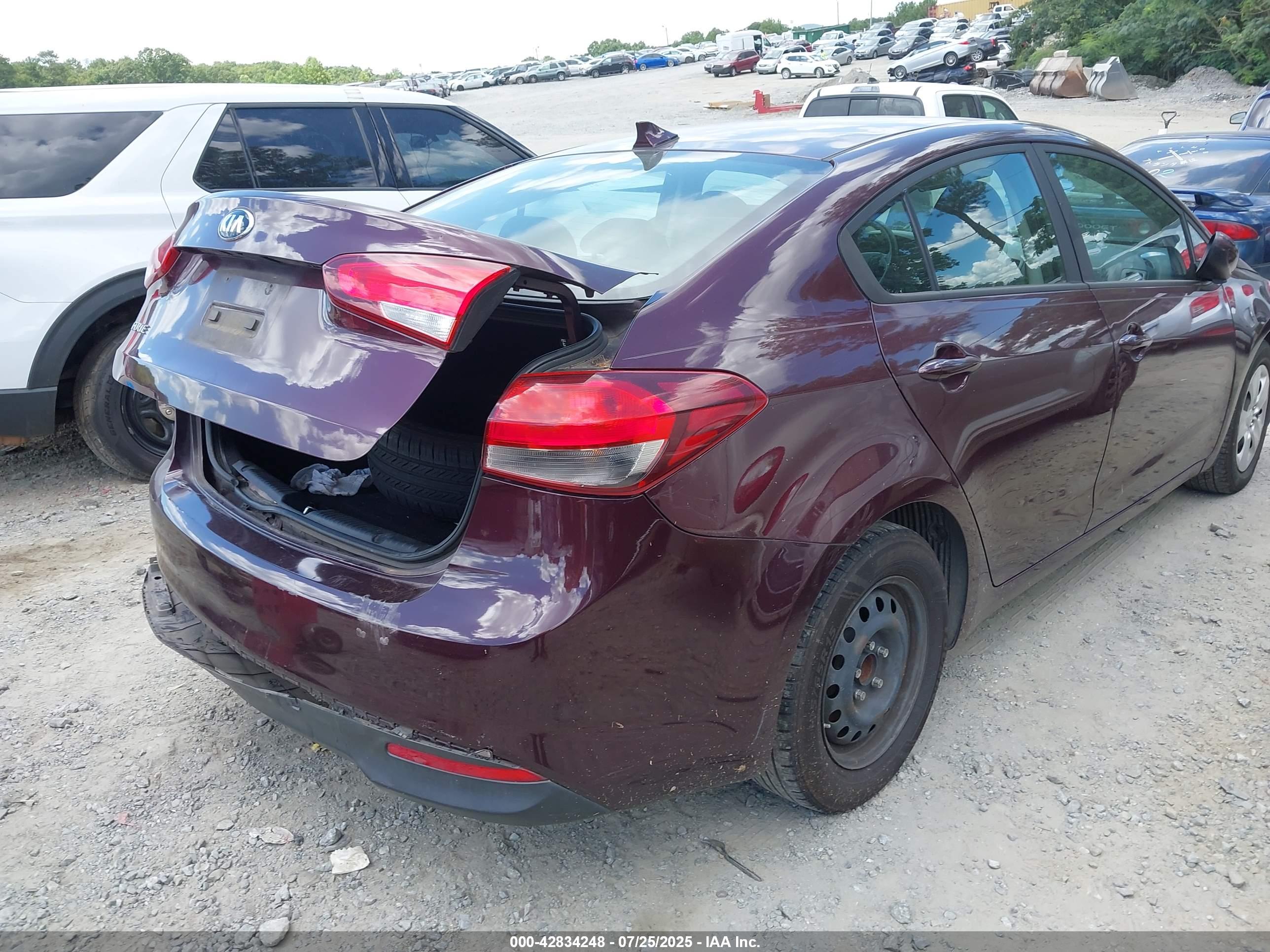 KIA FORTE image 4