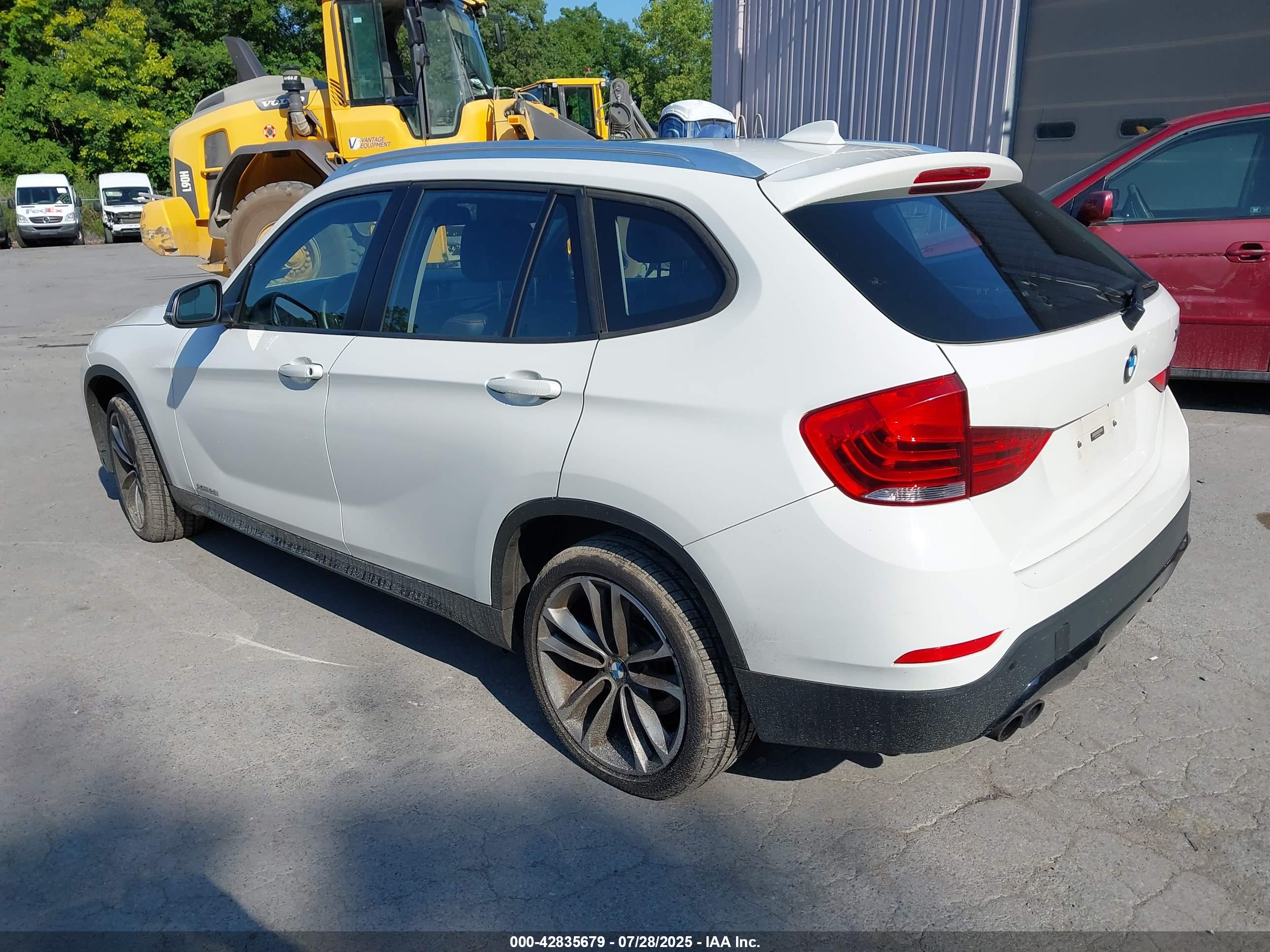 BMW X1 image 3