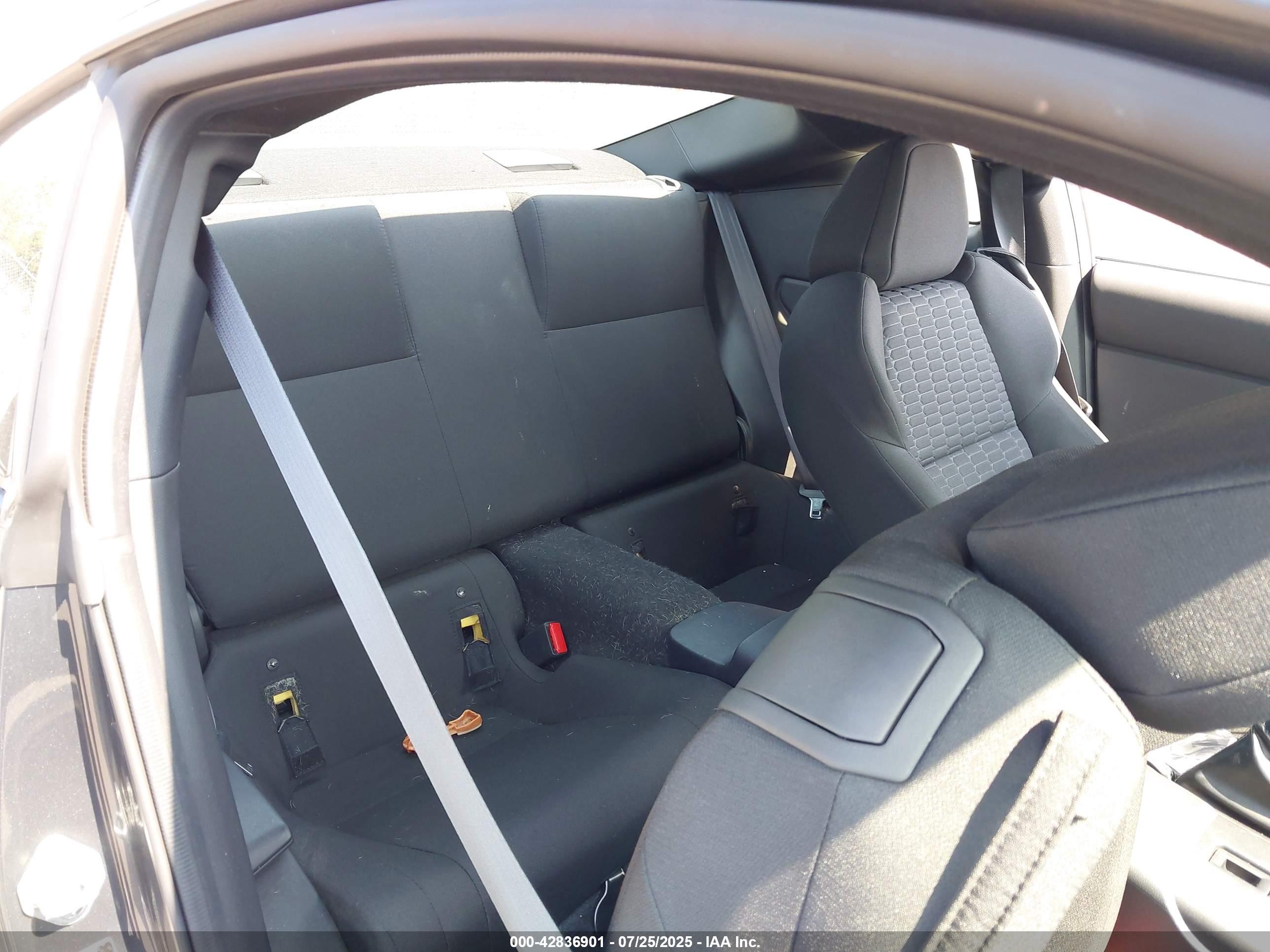 TOYOTA GR86 image 8