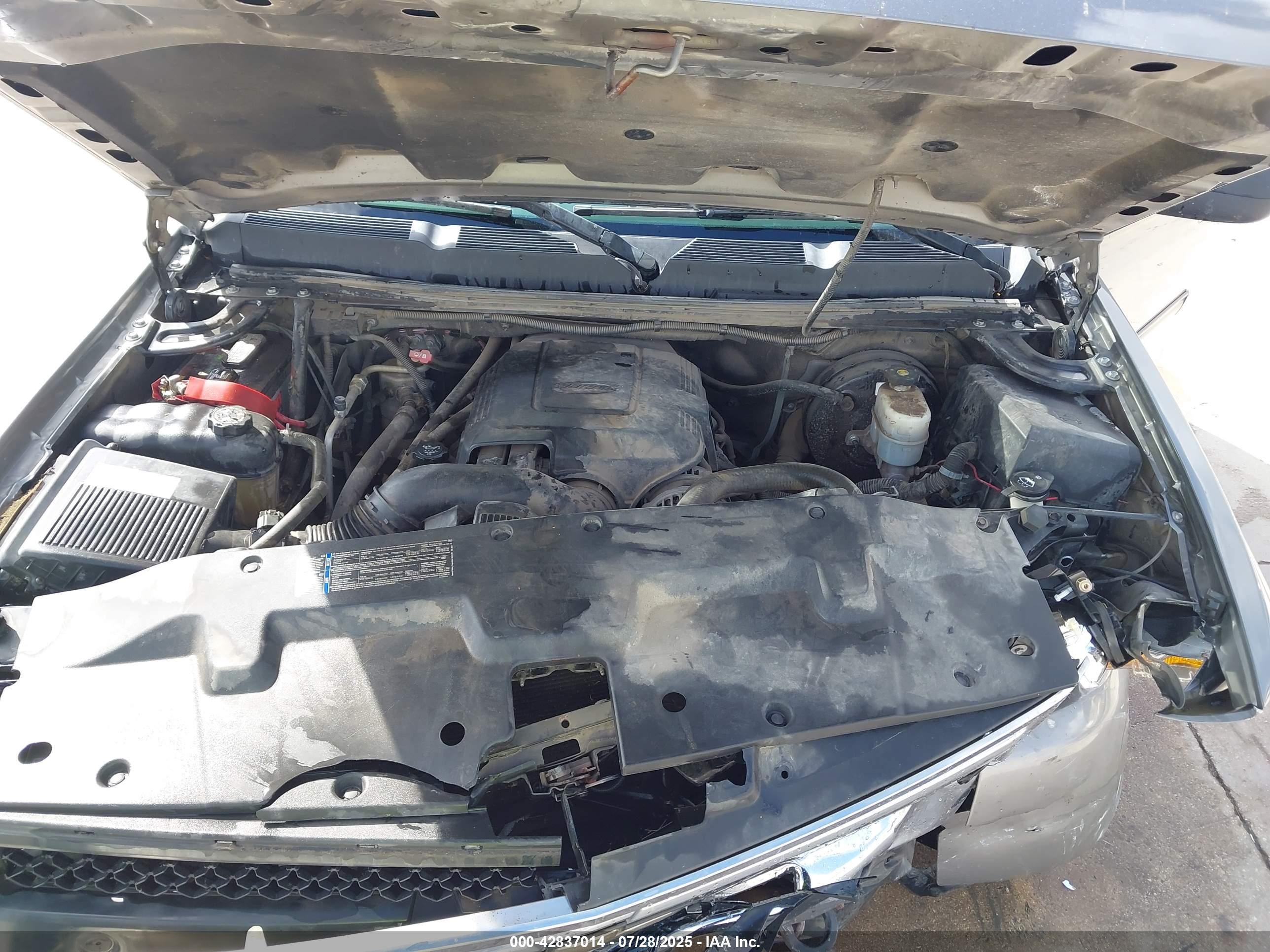 CHEVROLET SILVERADO image 10