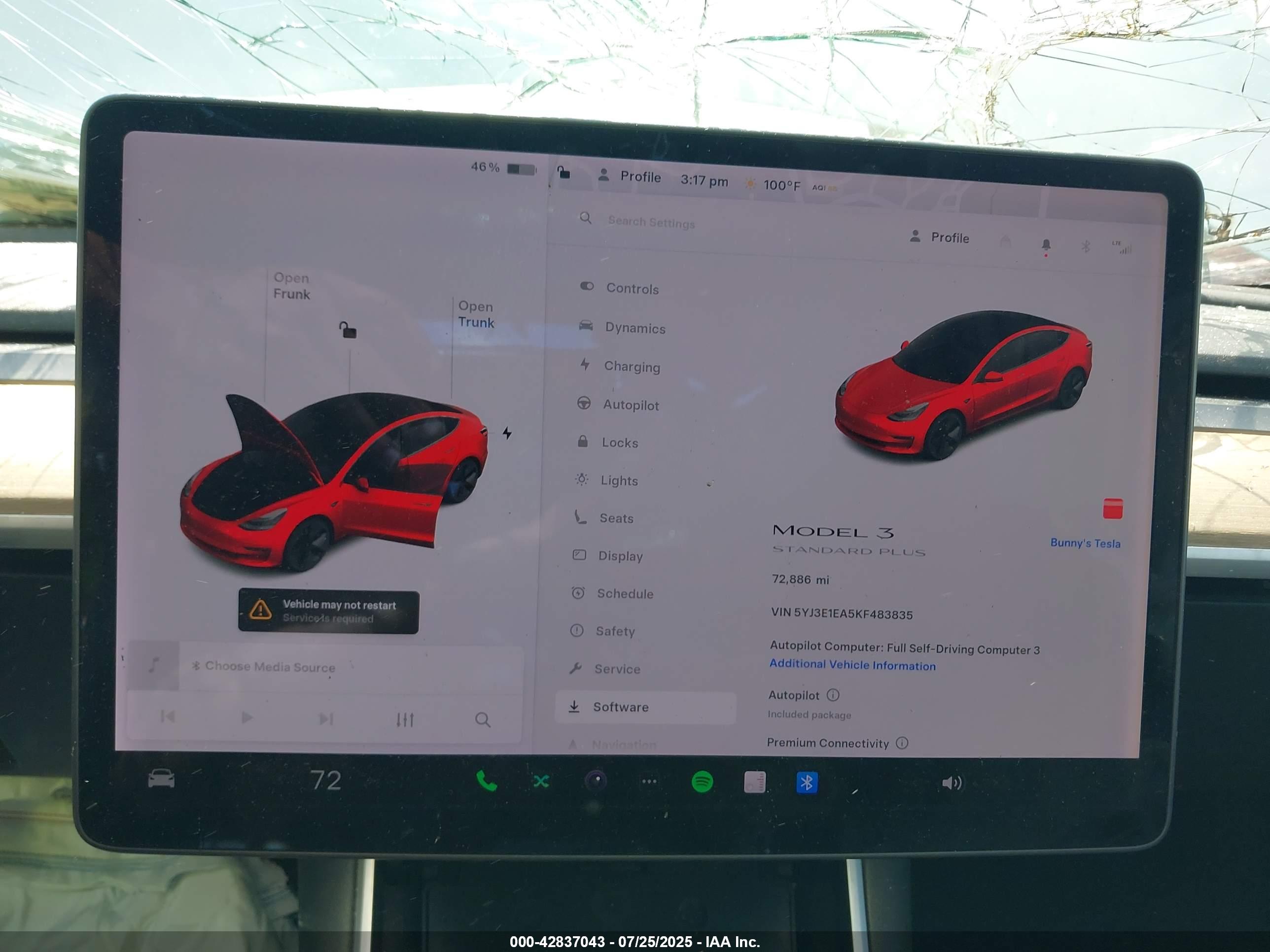 TESLA MODEL image 7