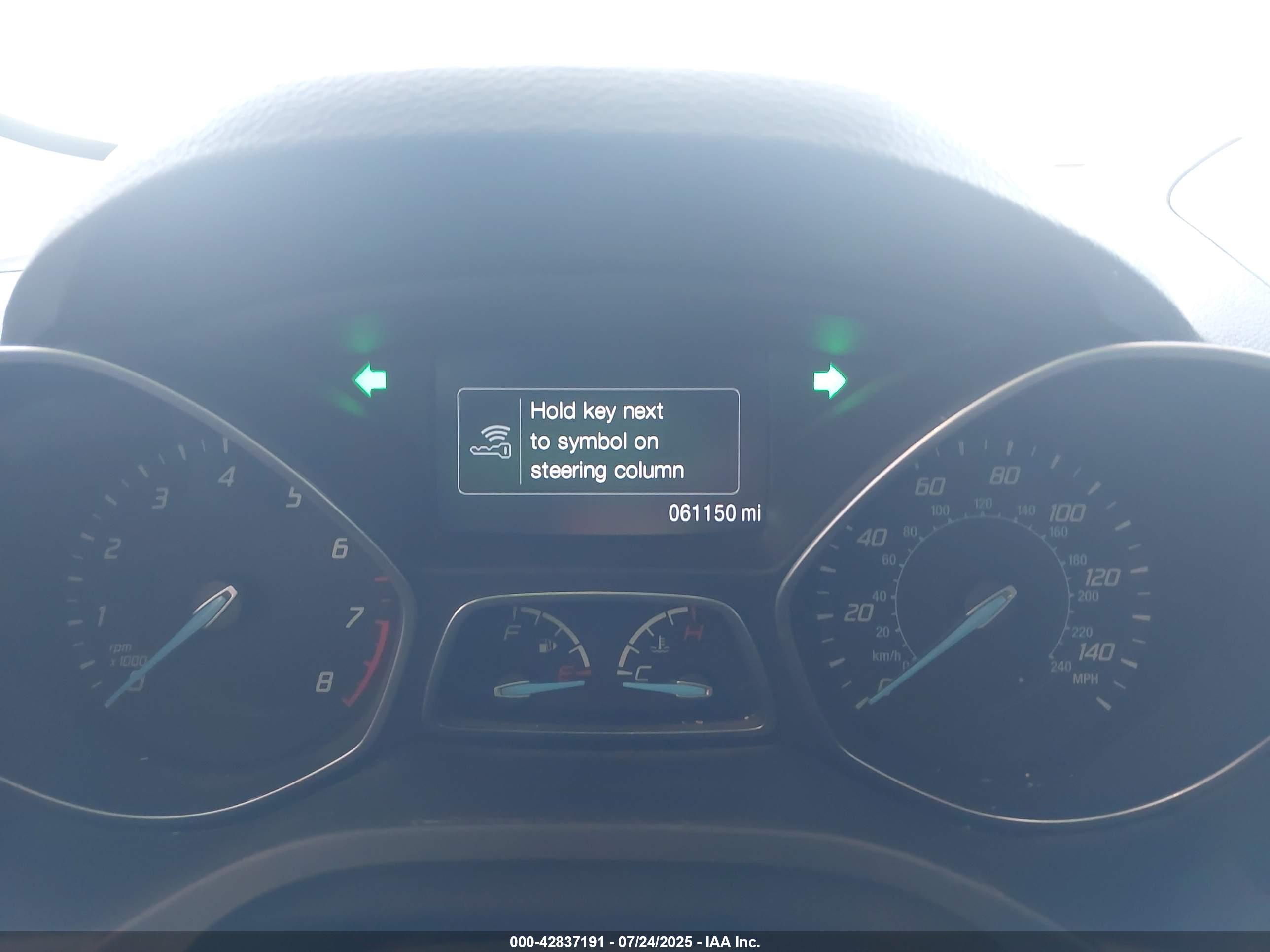FORD ESCAPE image 7