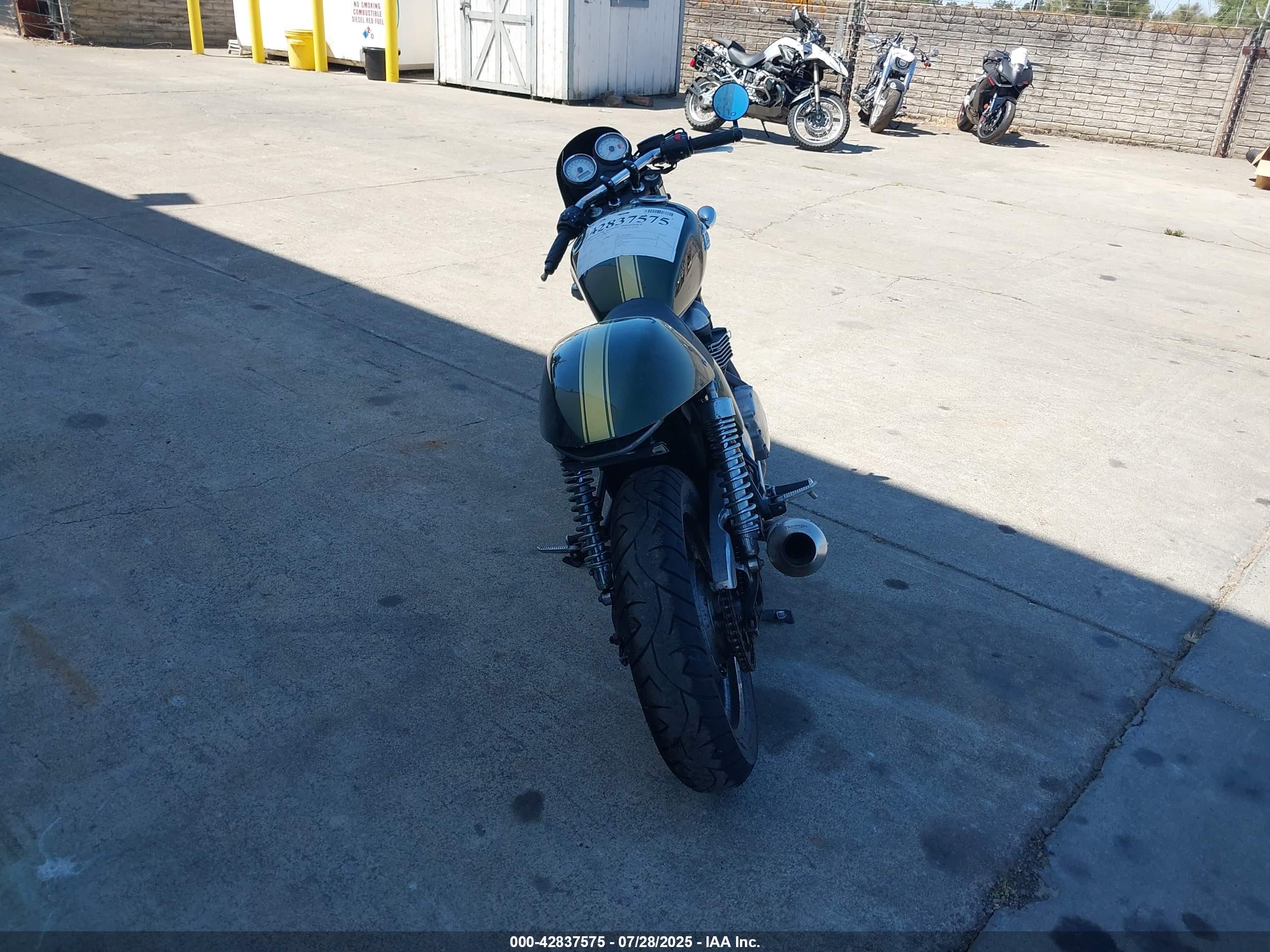 TRIUMPH MOTORCYCLE image 6
