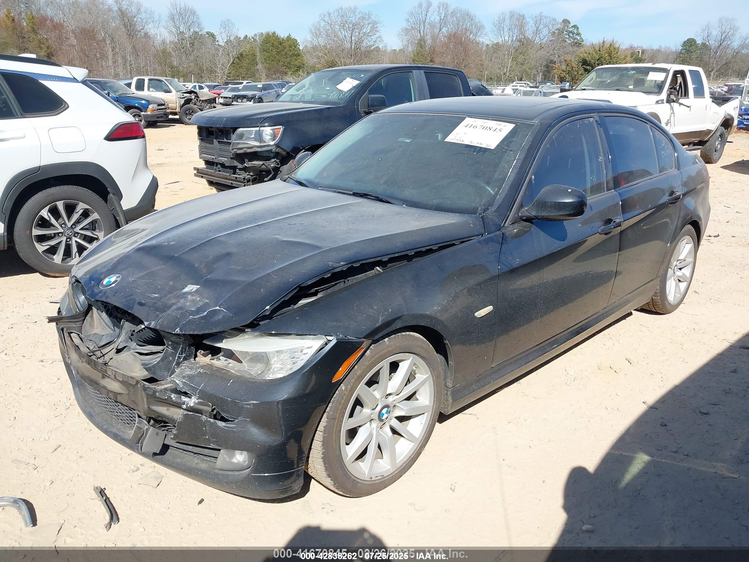 BMW 328I image 2