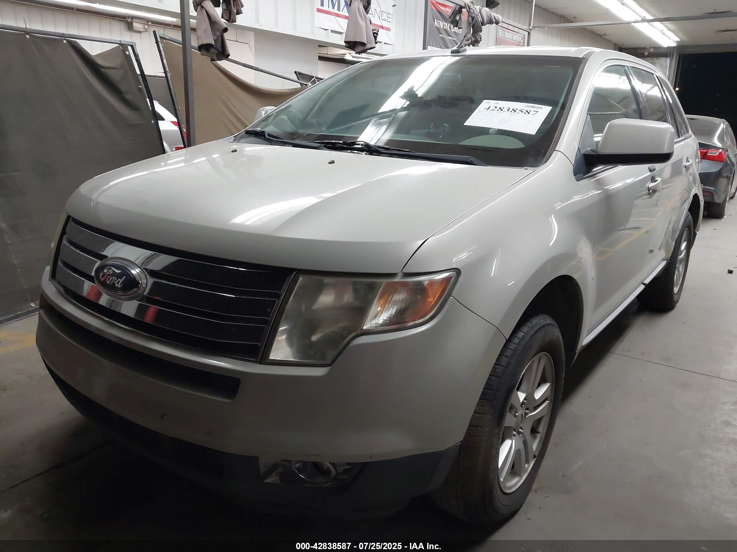 FORD EDGE image 2