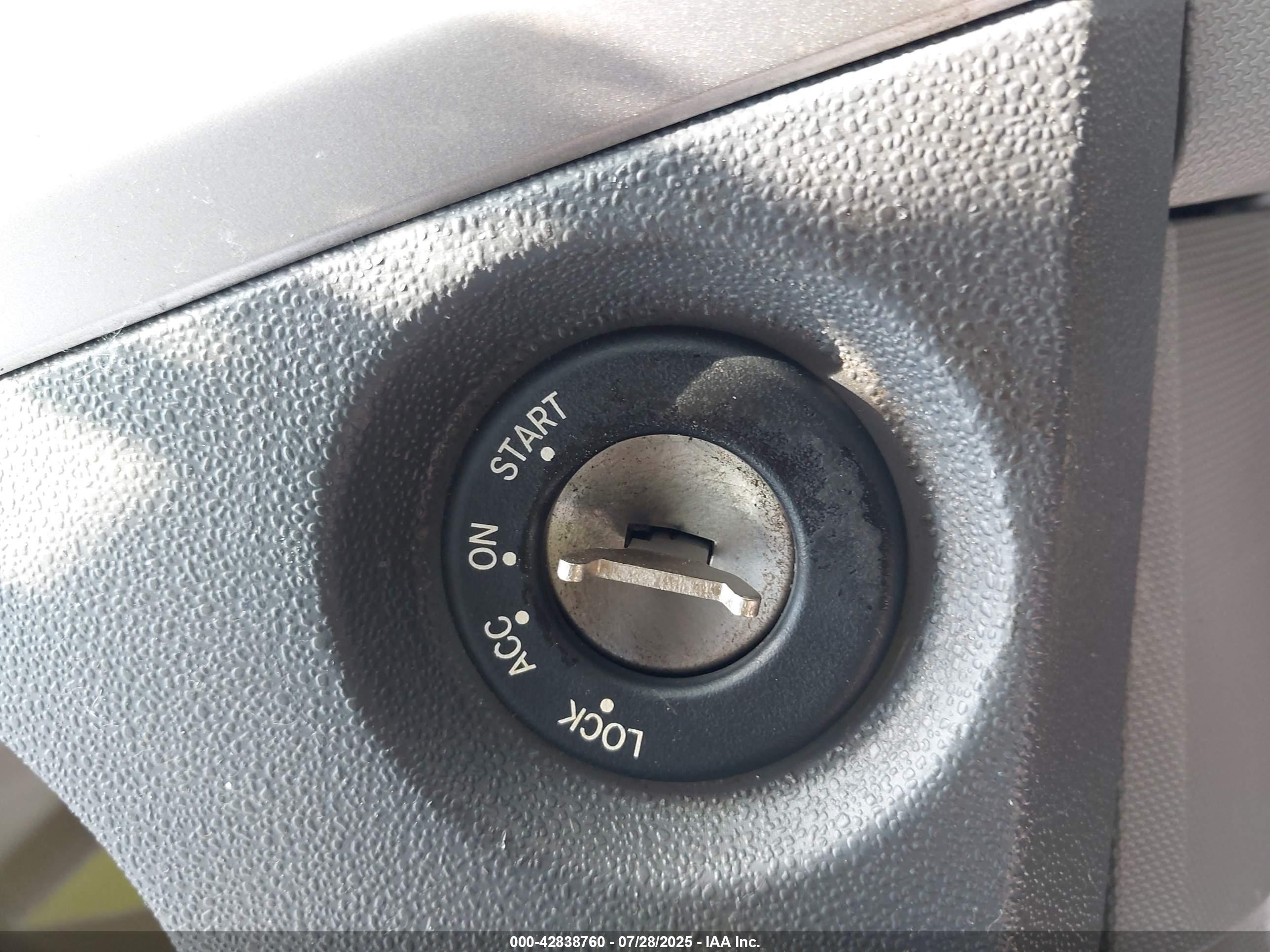 CHRYSLER SEBRING image 11