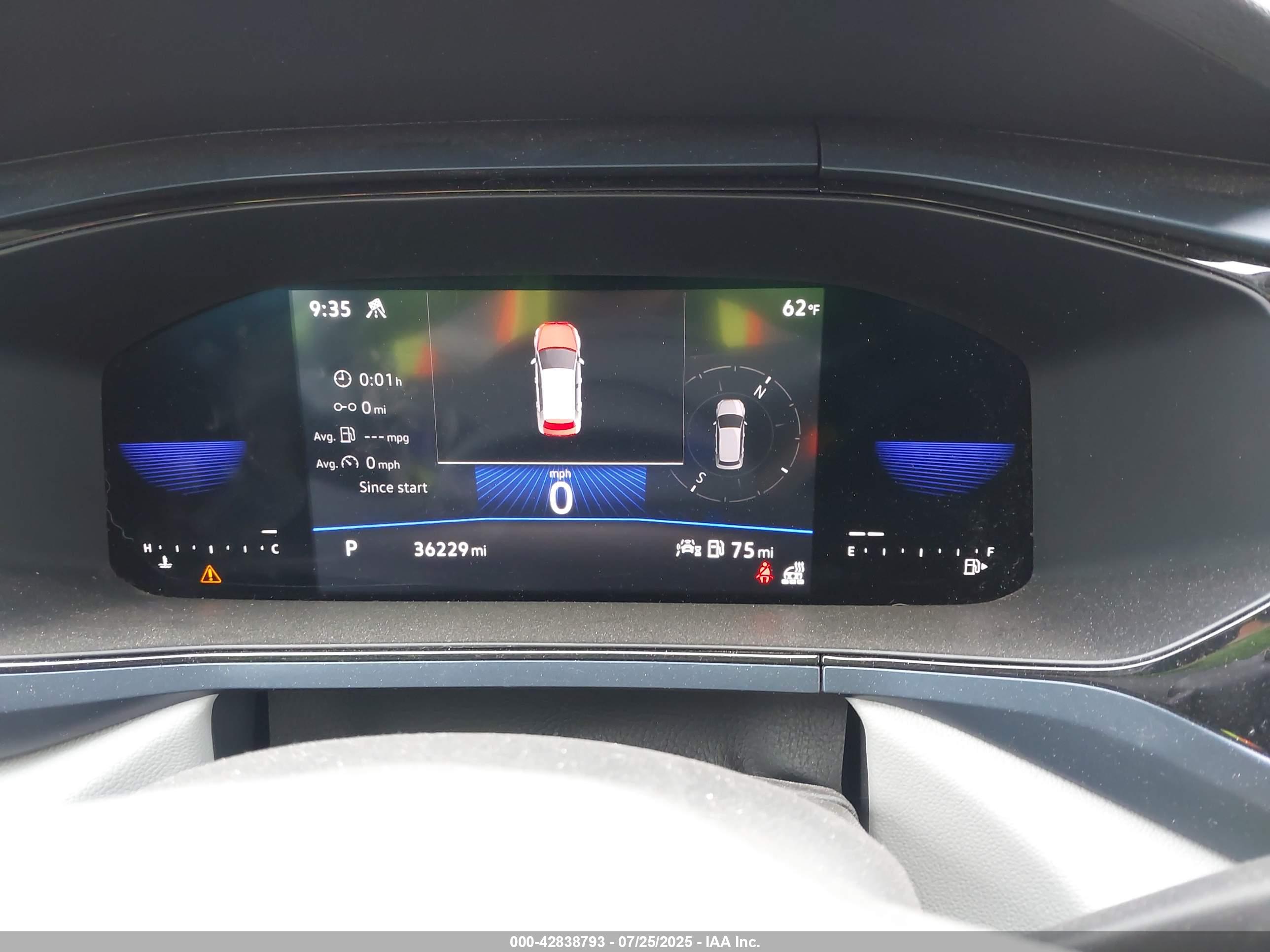 VOLKSWAGEN TAOS image 7