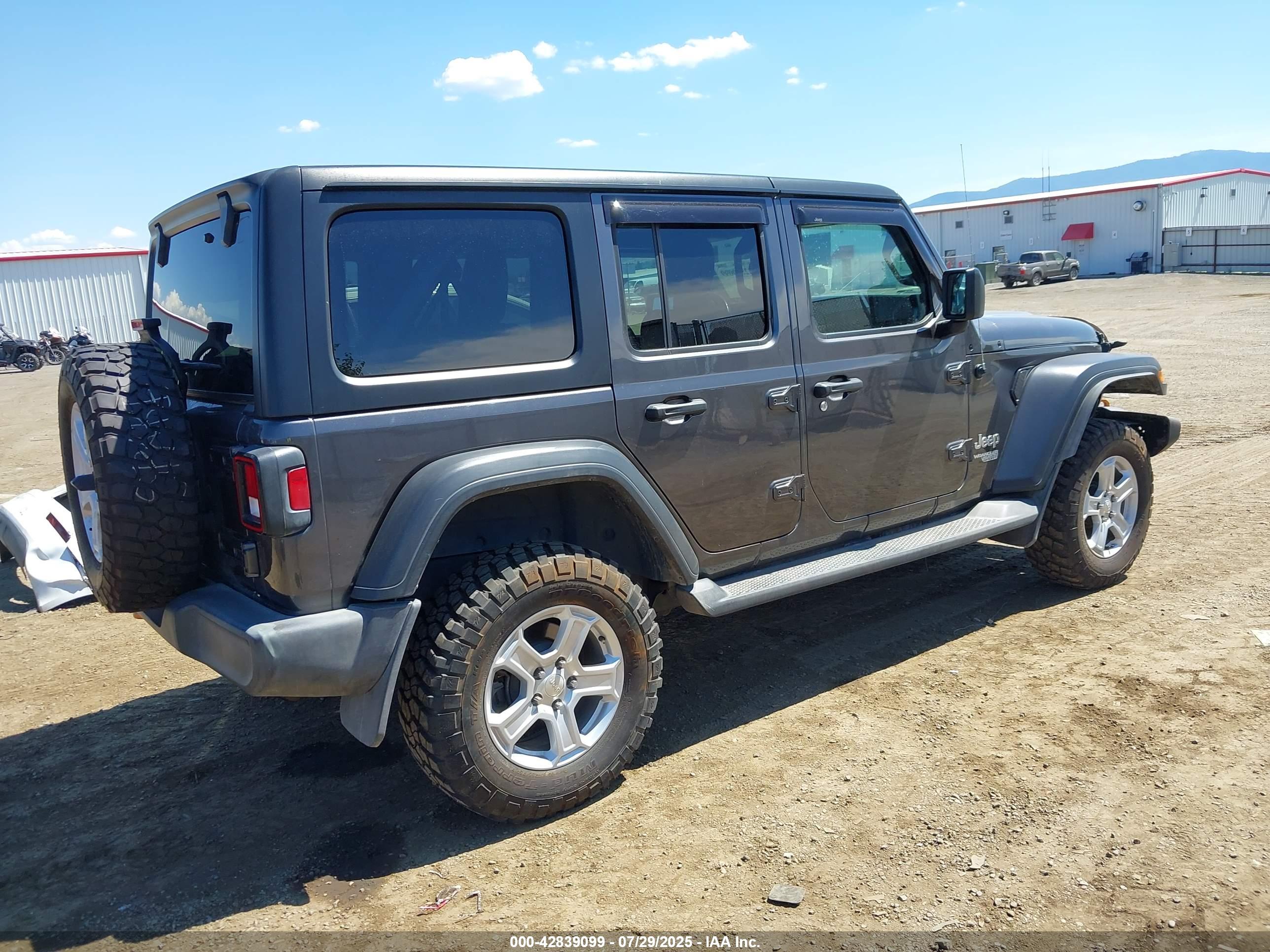 JEEP WRANGLER image 4