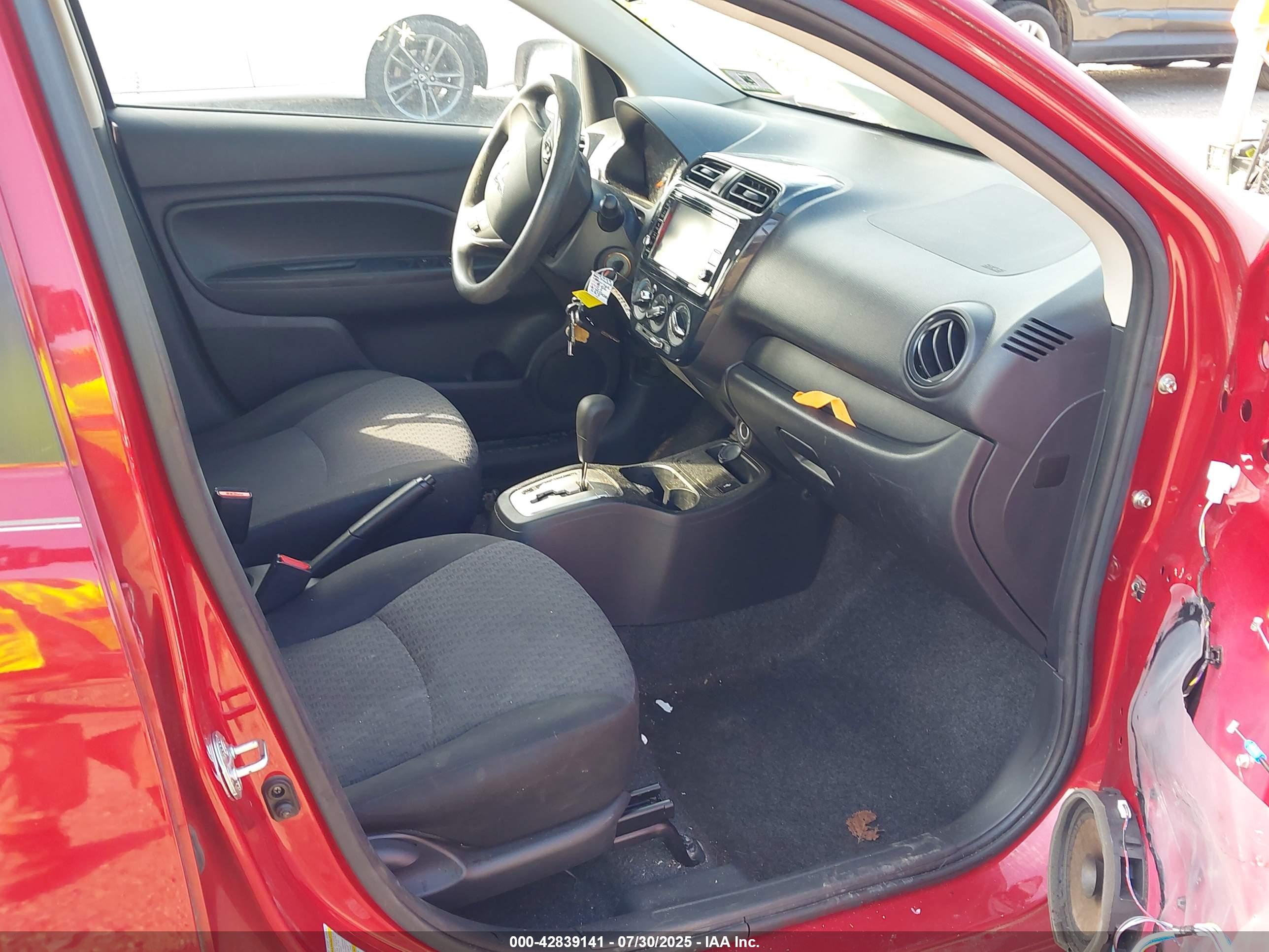MITSUBISHI MIRAGE image 5