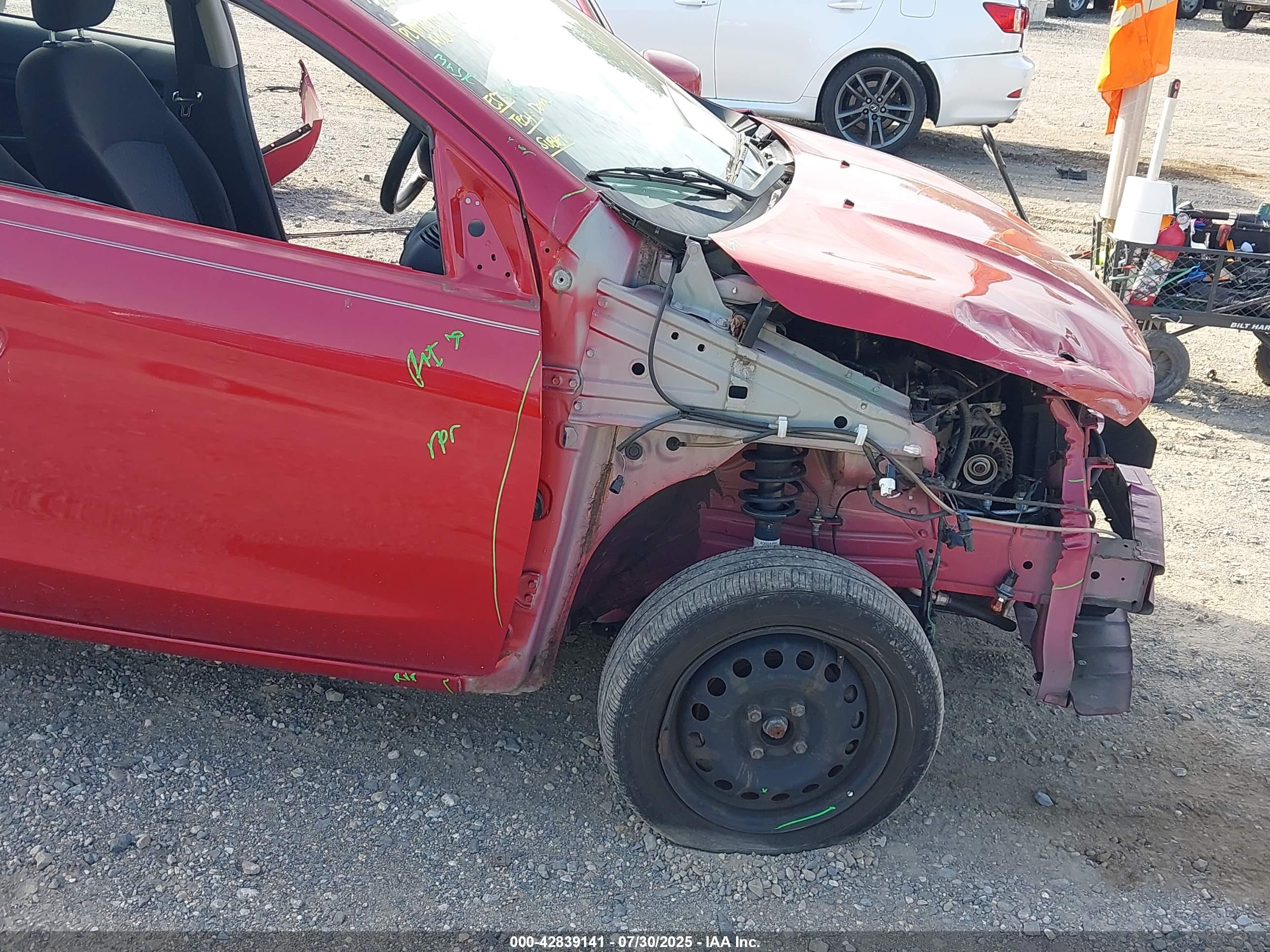 MITSUBISHI MIRAGE image 6