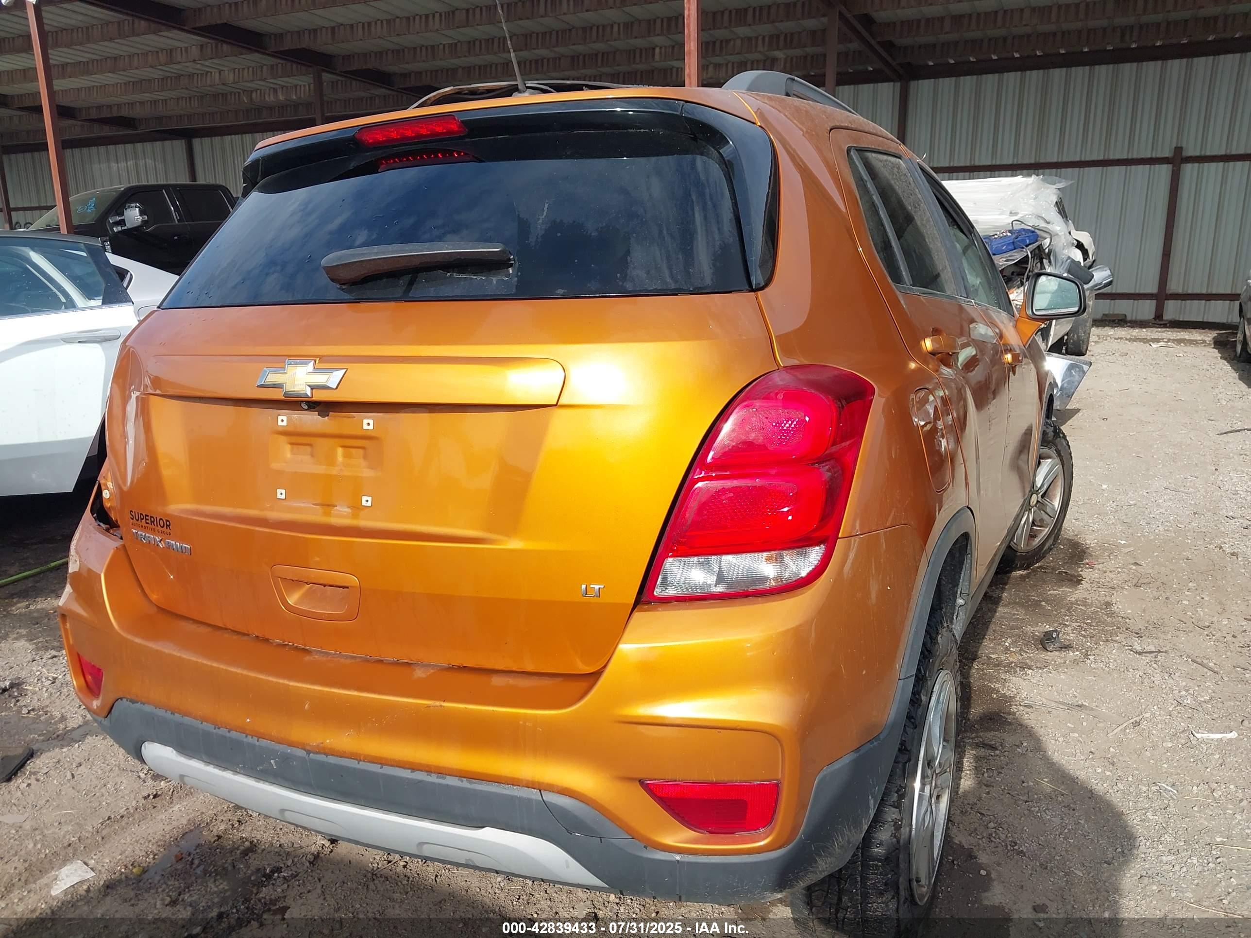 CHEVROLET TRAX image 4