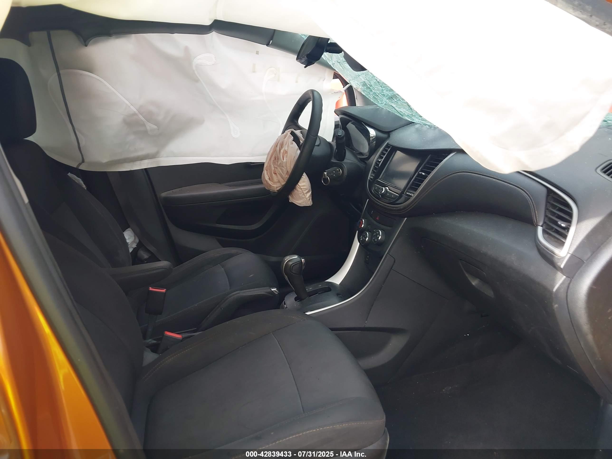 CHEVROLET TRAX image 5