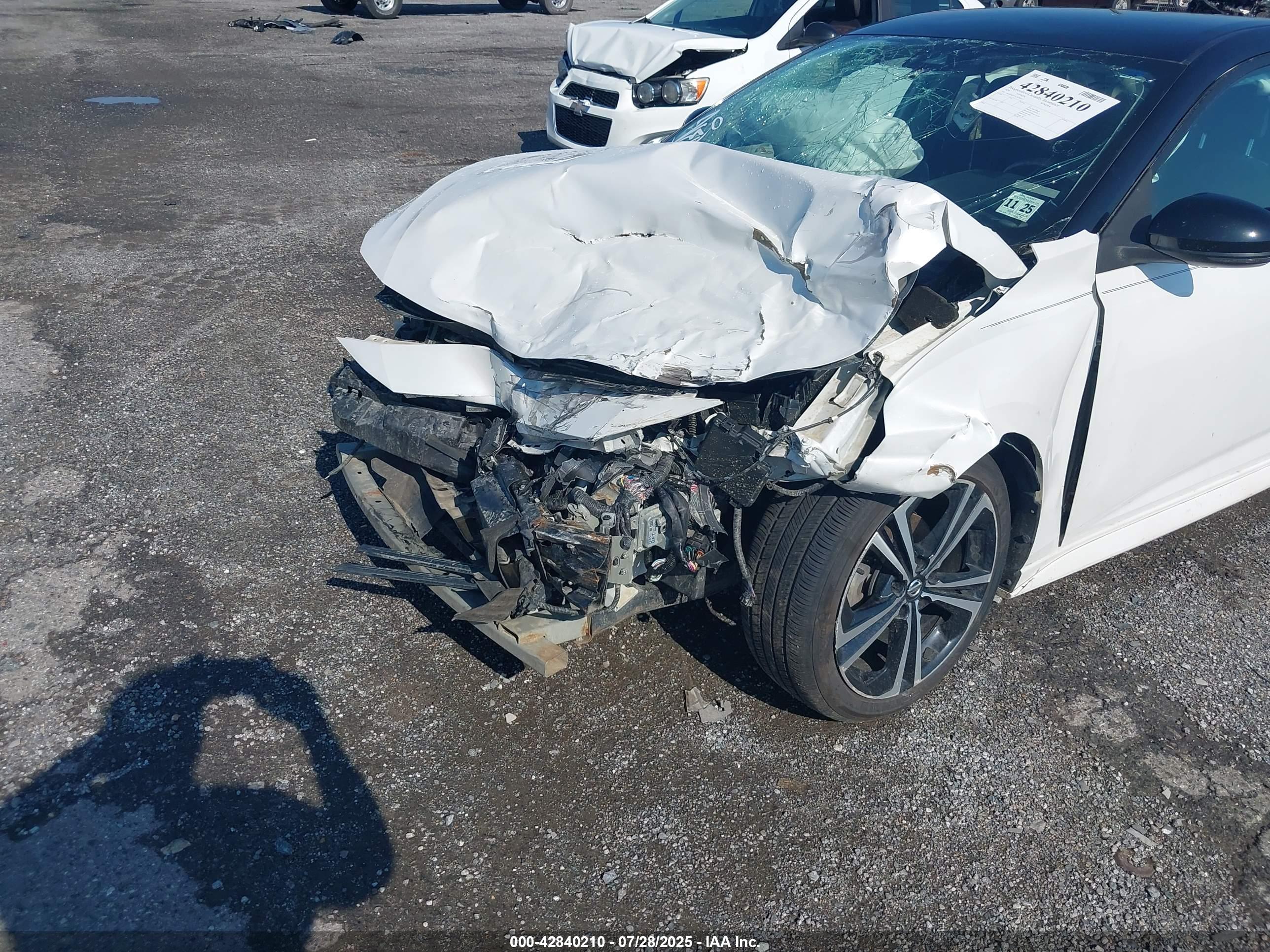 NISSAN SENTRA image 6